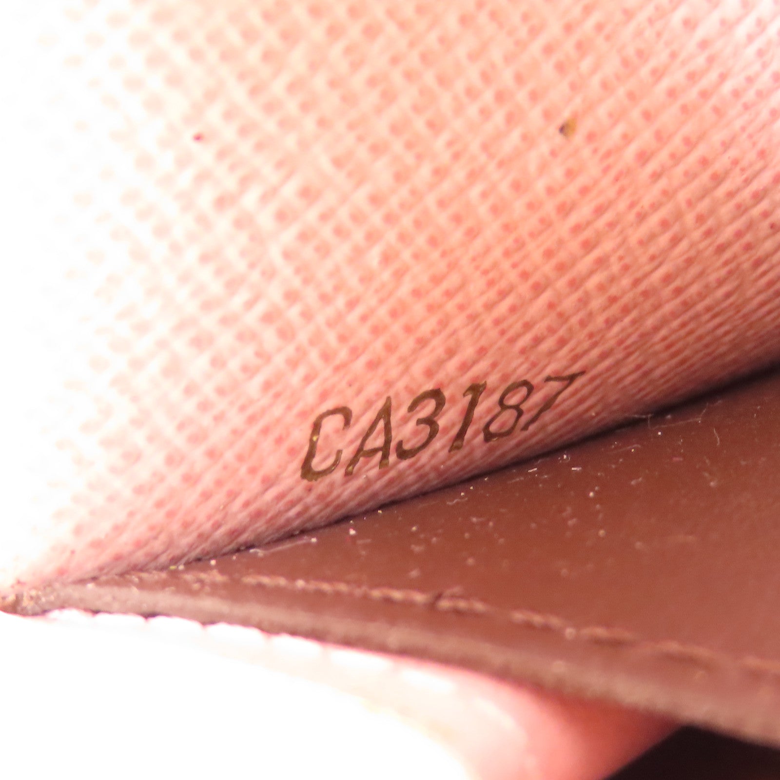 LOUIS VUITTON Monogram Emilie Wallet金扣長錢包