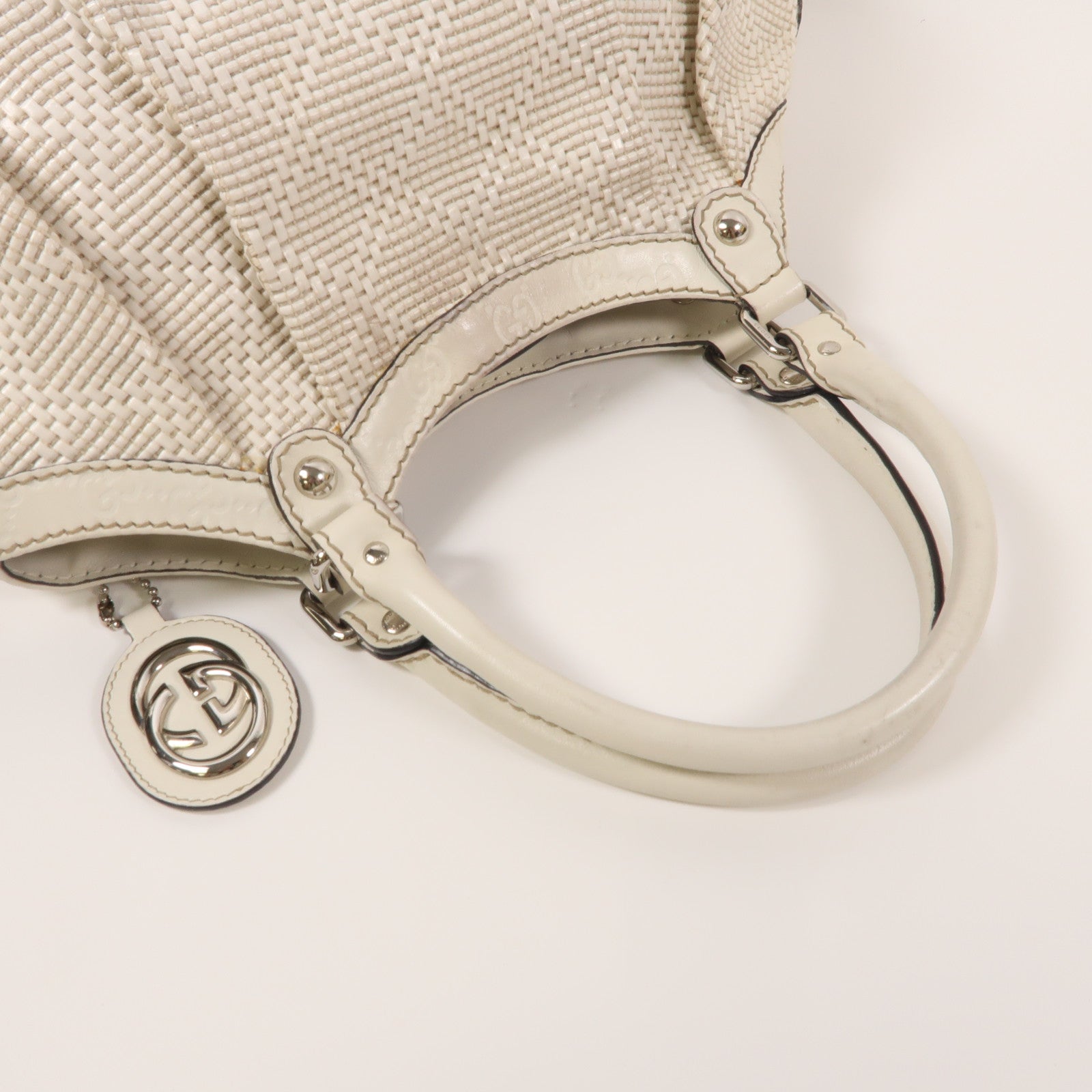 GUCCI 皮革/草編Handbag銀扣肩背袋