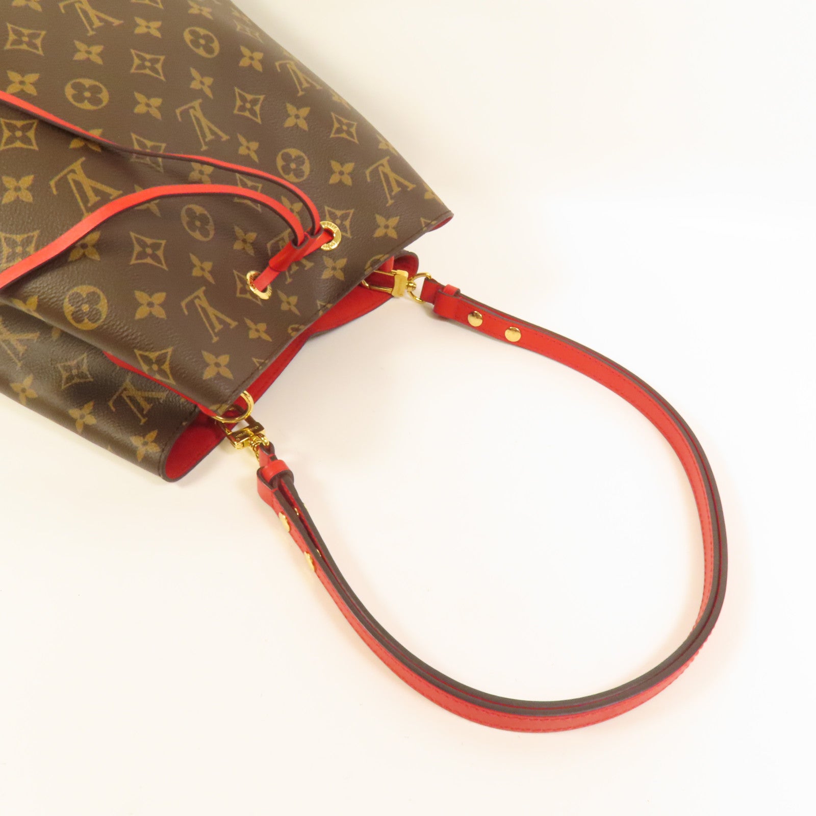 LOUIS VUITTON Monogram Neo Noe Bucket Bag金扣肩背袋Coquelicot