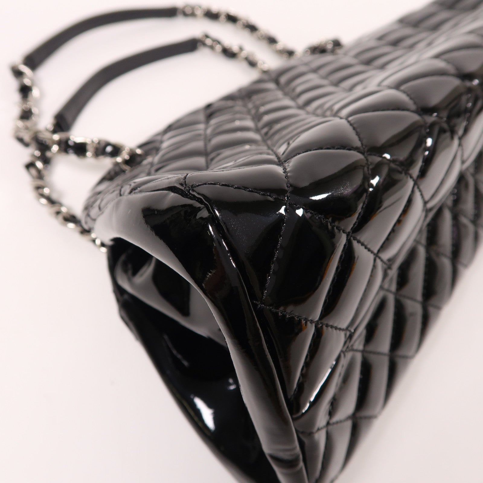 CHANEL 漆皮皮革Tote Bag銀扣鏈帶肩背袋黑色