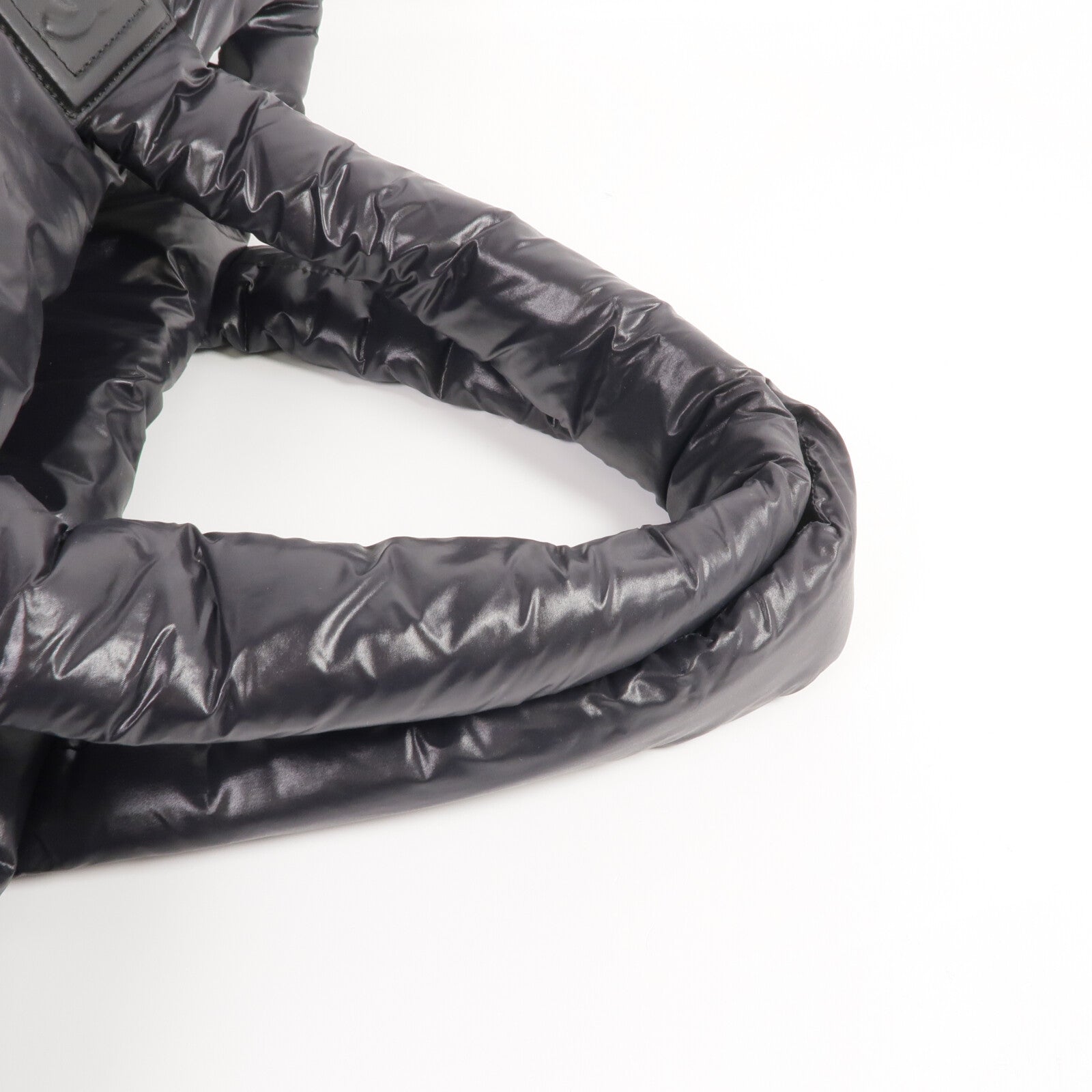 CHANEL 尼龍Coco Cocoon Large銀扣手挽袋