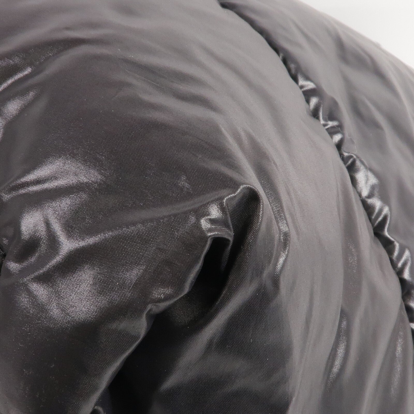 CHANEL 尼龍Coco Cocoon Large銀扣手挽袋