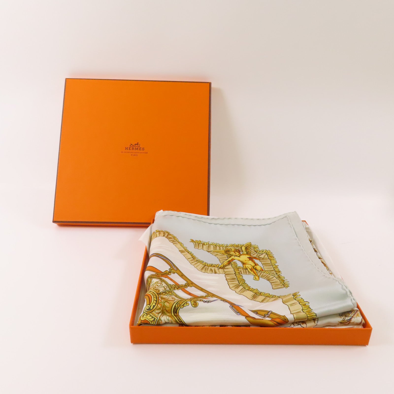 HERMES 絲質Scarf絲巾