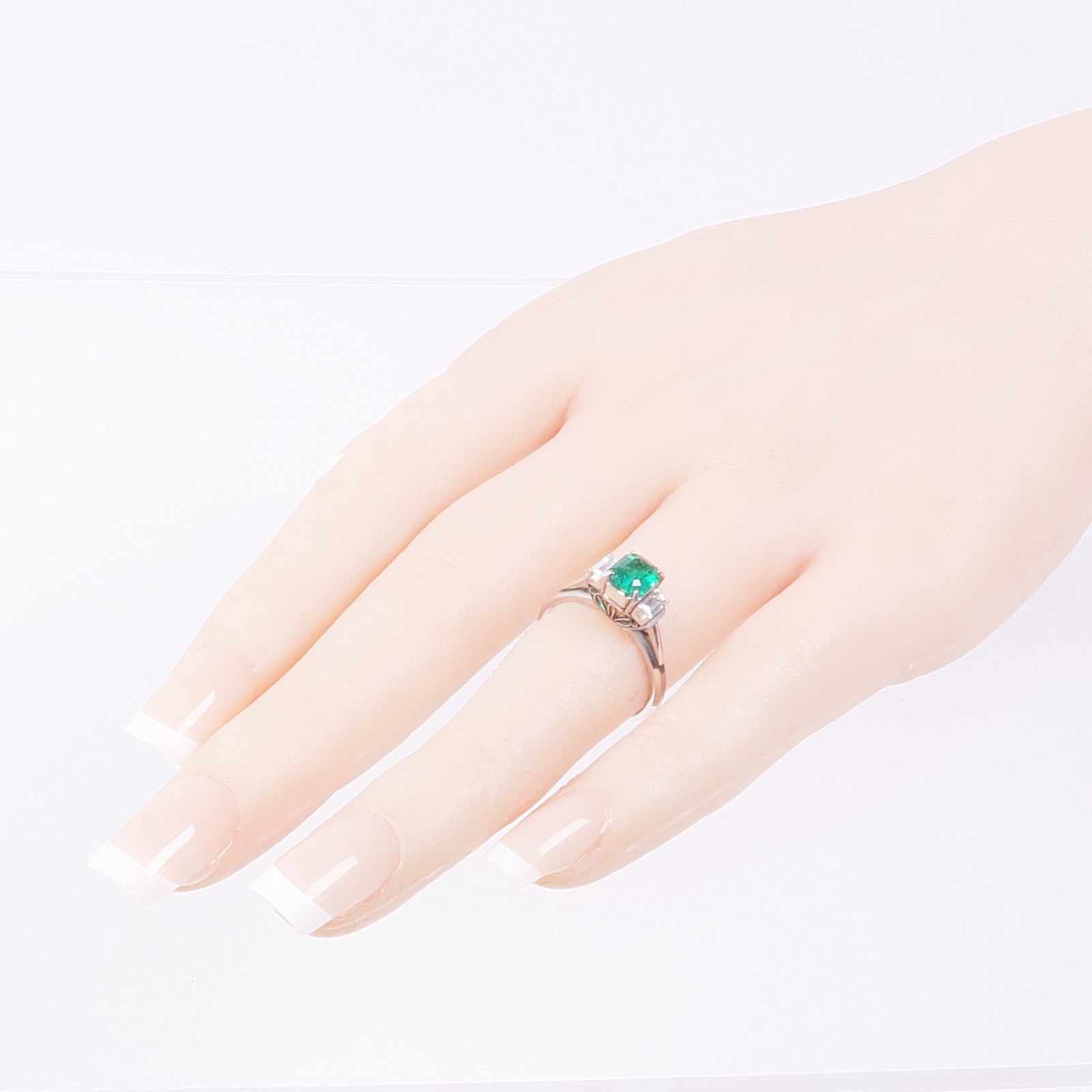 JEWELRY 【激減優惠】PT900鉑金Emerald/Diamond Ring綠寶石/鑽石戒指US#6
