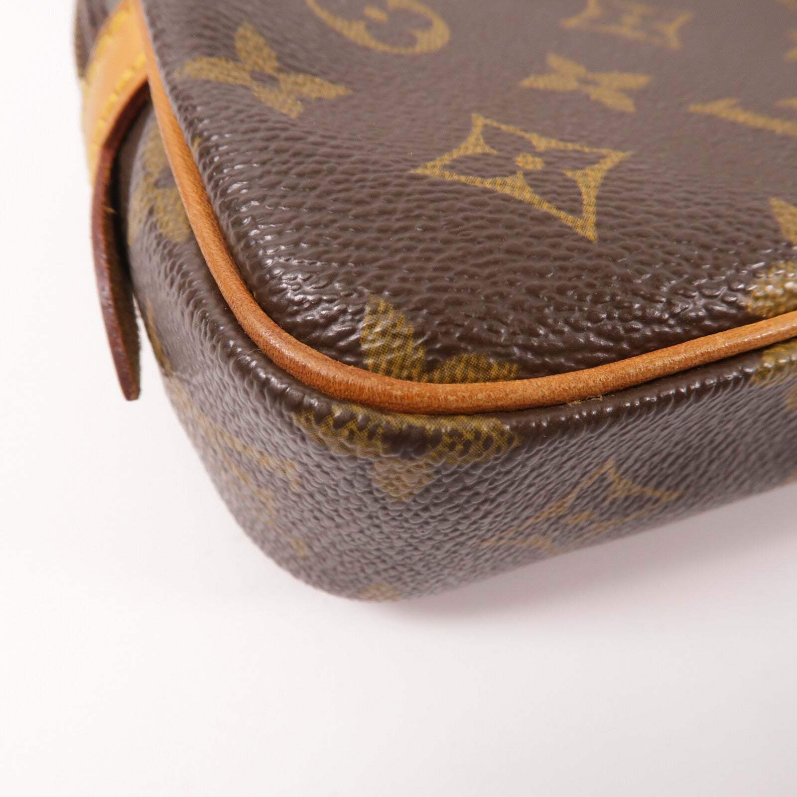 LOUIS VUITTON Monogram Marly Bandouliere肩背袋