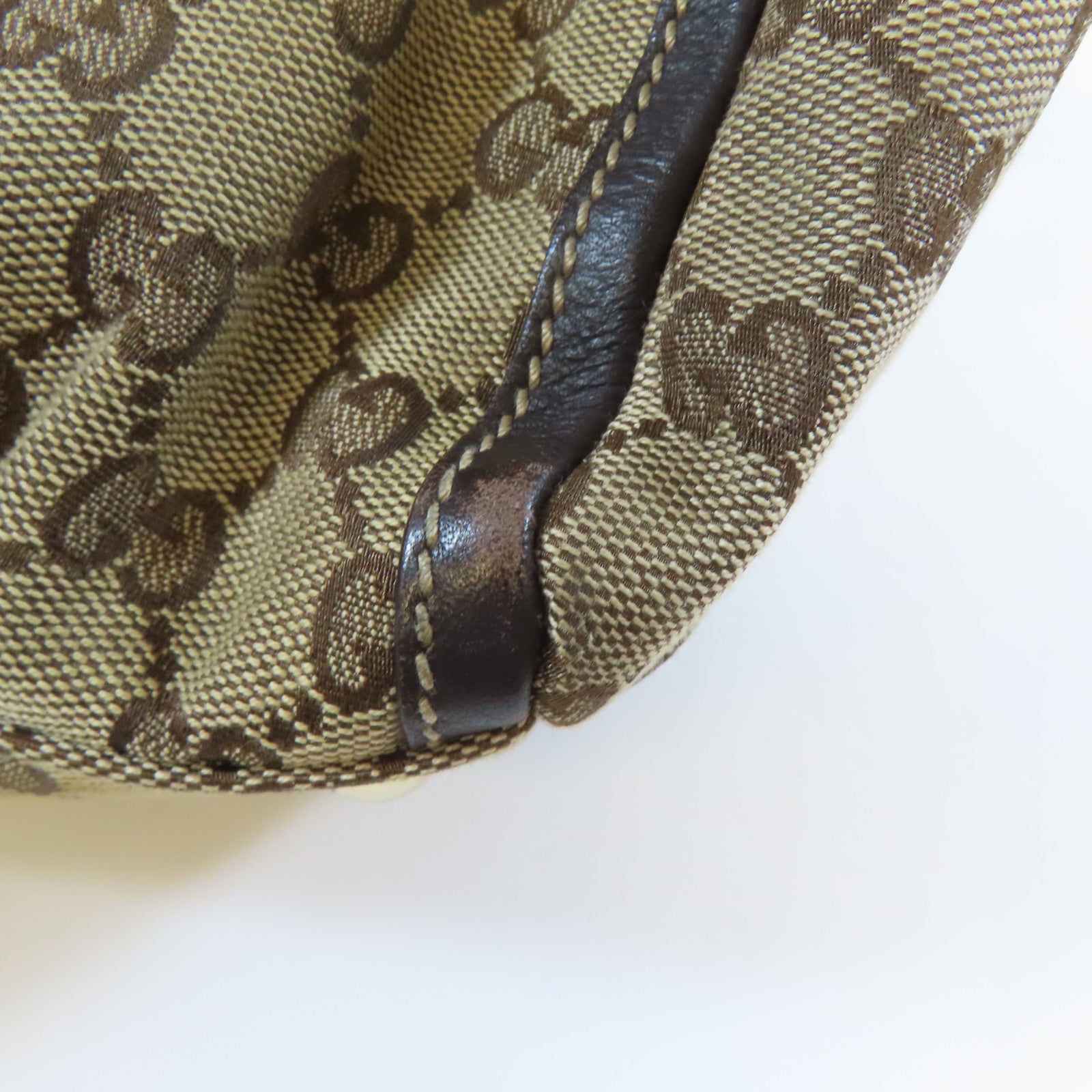 GUCCI 【激減優惠】帆布Shoulder Bag金扣肩背袋啡色