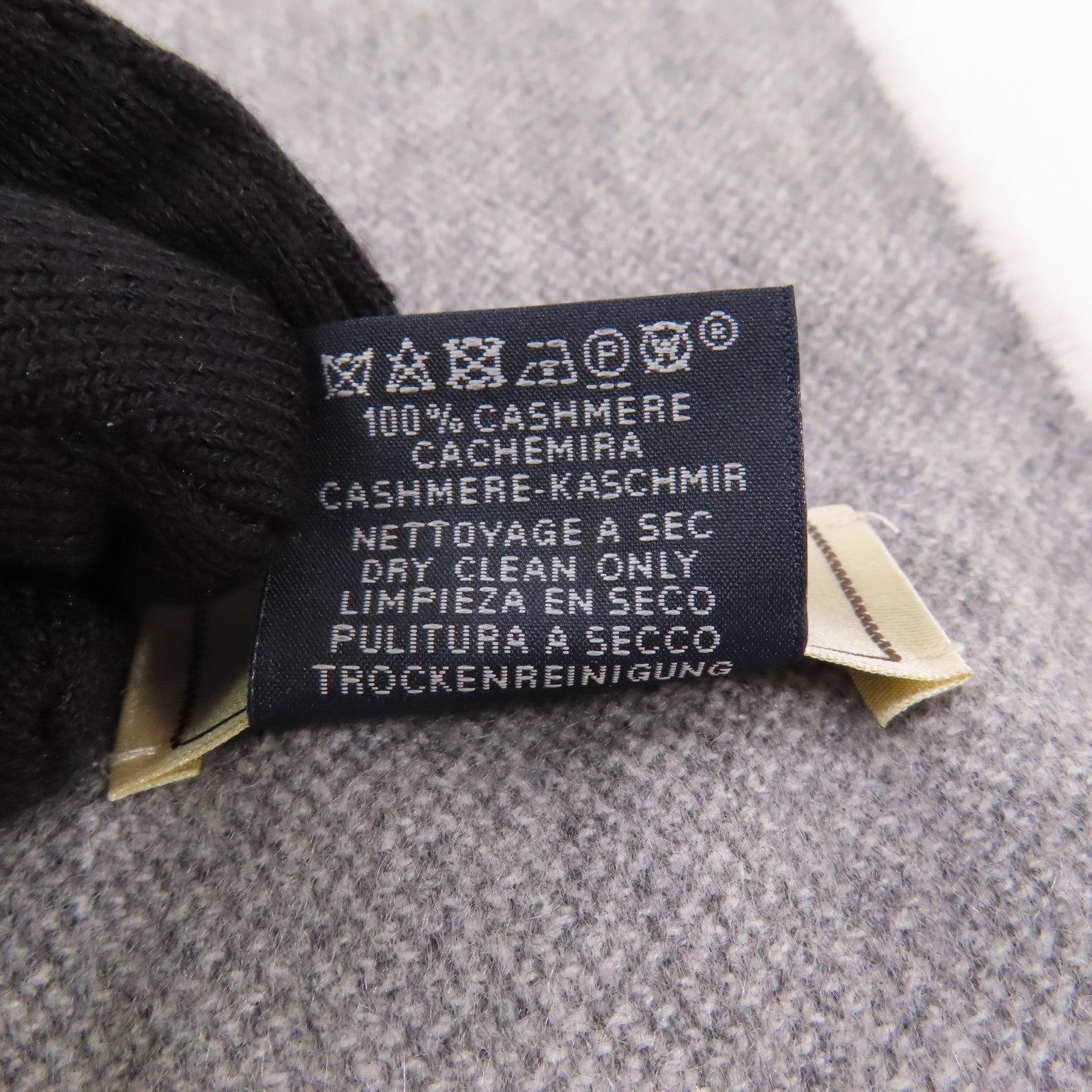 HERMES 羊絨Scarf頸巾