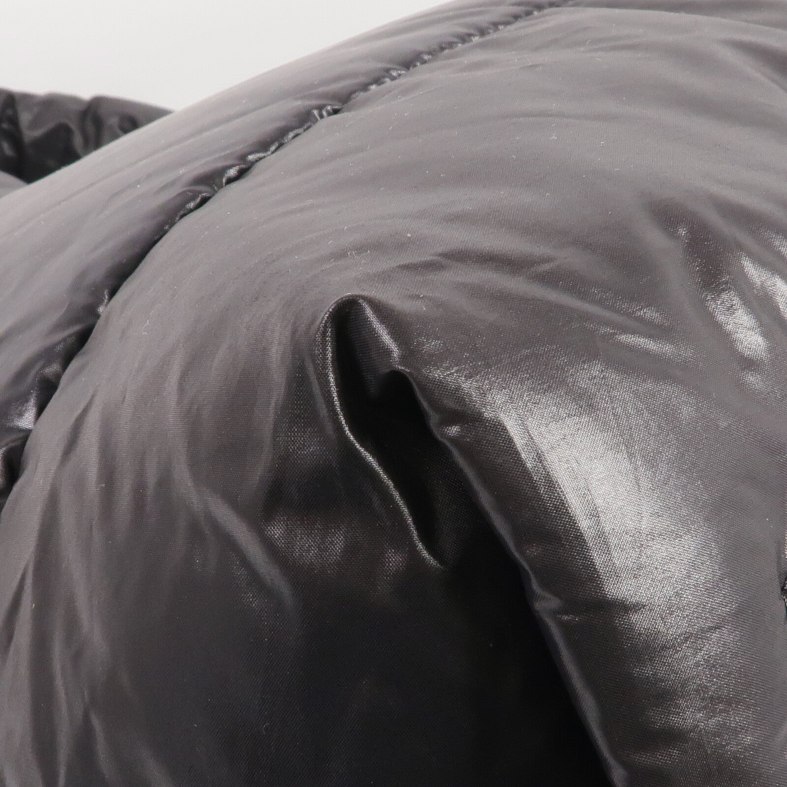 CHANEL 尼龍Coco Cocoon Large銀扣手挽袋