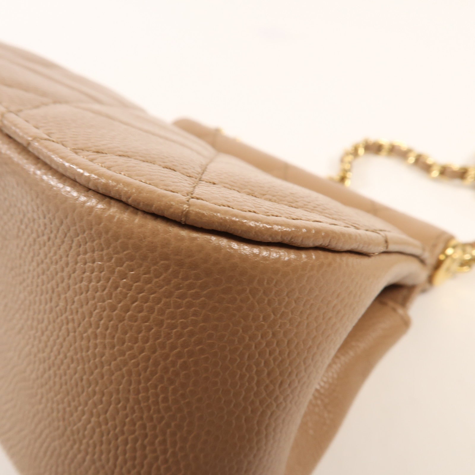 CHANEL 牛皮皮革Chain Shoulder金扣鏈帶肩背袋