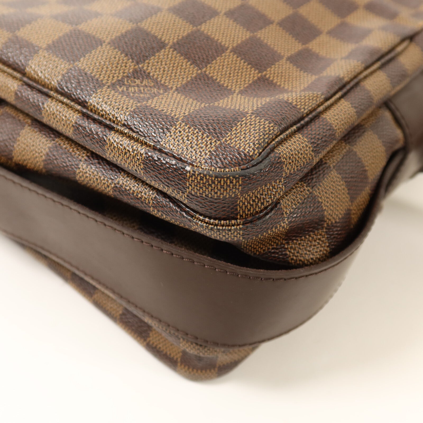 LOUIS VUITTON Damier Naviglio金扣肩背袋
