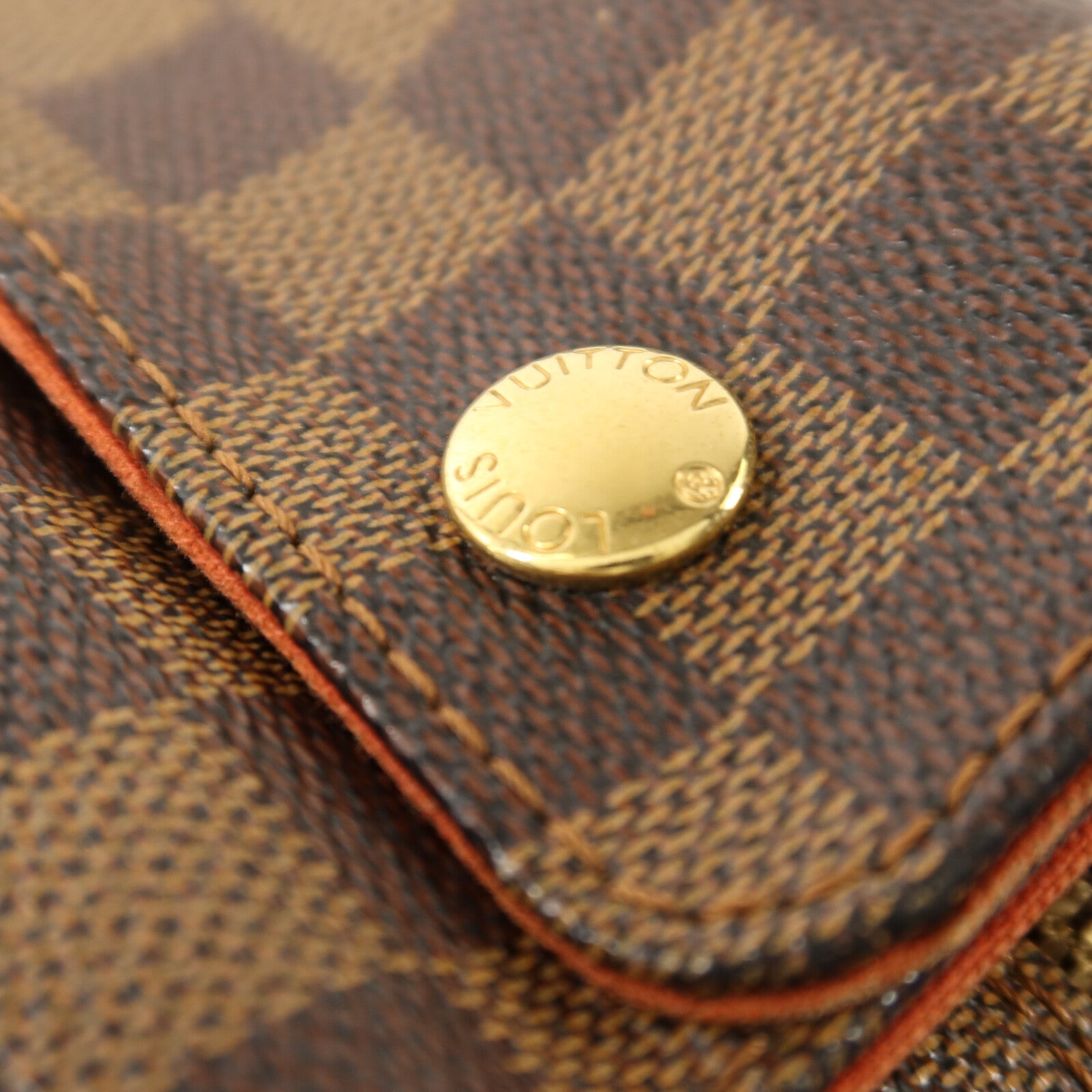 LOUIS VUITTON Damier Naviglio金扣肩背袋