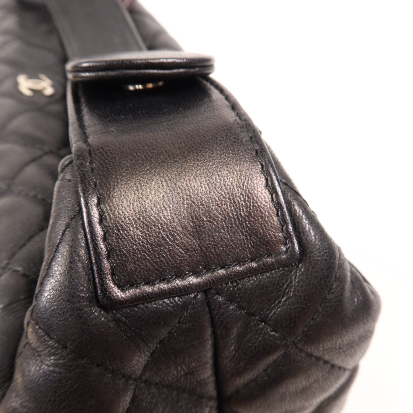 CHANEL 牛皮皮革Hand Bag銀扣手挽袋