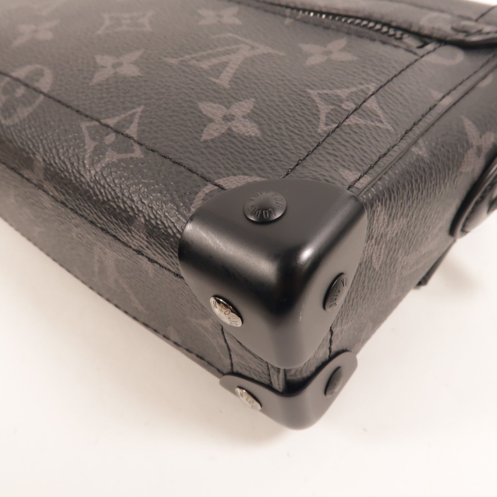 LOUIS VUITTON Monogram Eclipse Soul Trunk手挽肩背兩用袋