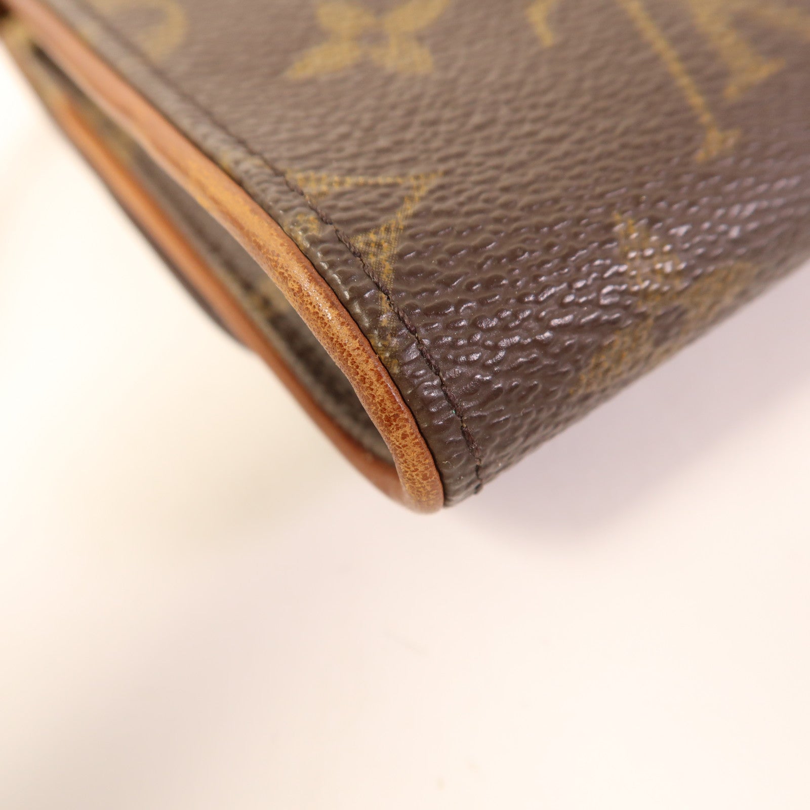 LOUIS VUITTON Monogram Pochette Twin GM金扣肩背袋