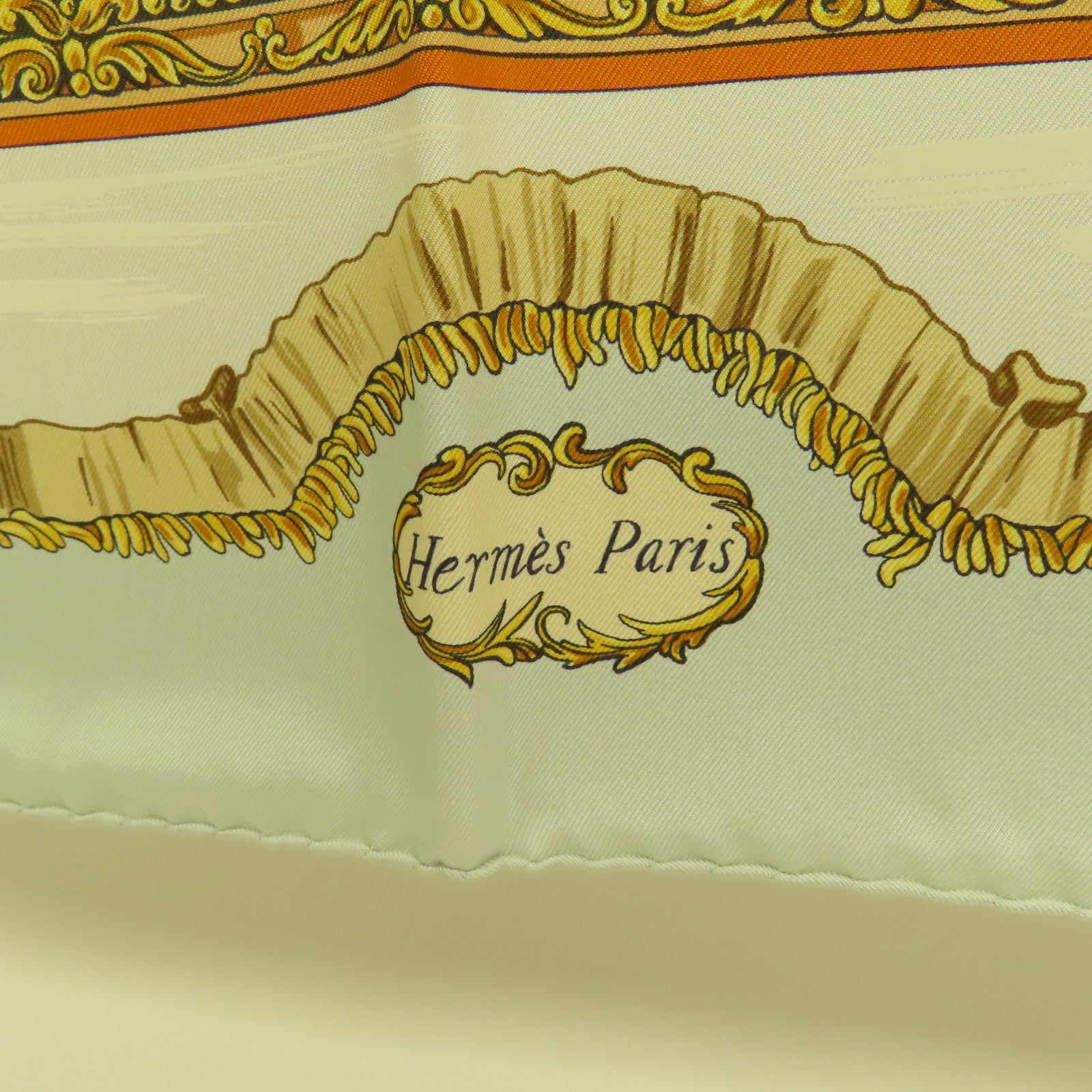 HERMES 絲質Scarf絲巾