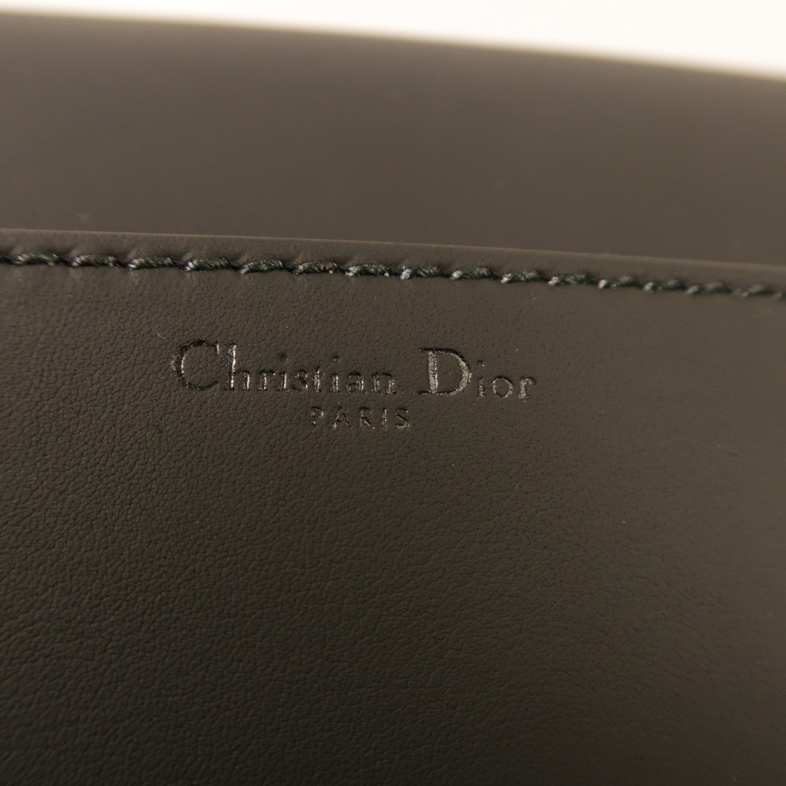 Dior 牛皮皮革Ultramatte revolution Bag肩背袋