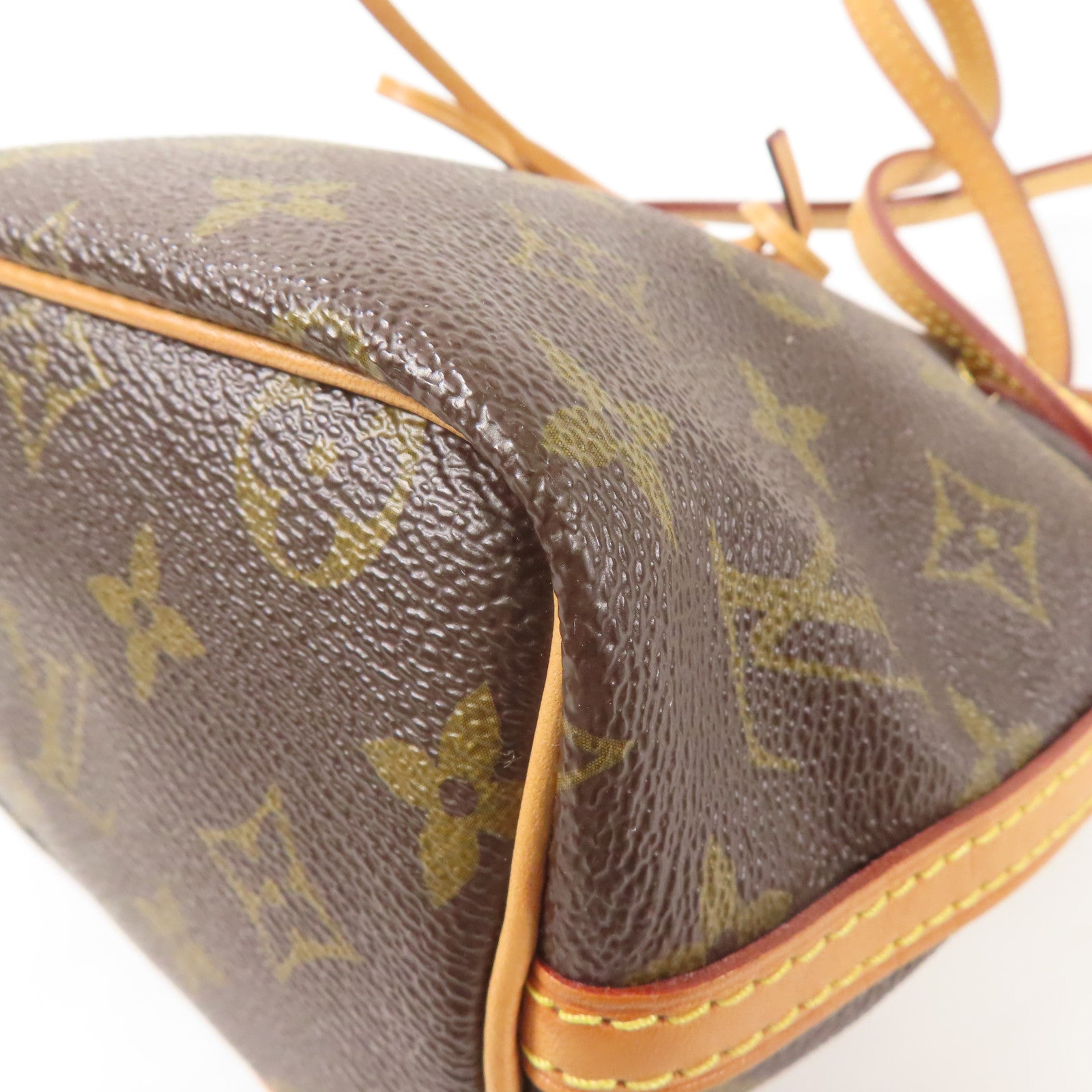 LOUIS VUITTON Monogram Nano Noe金扣肩背袋