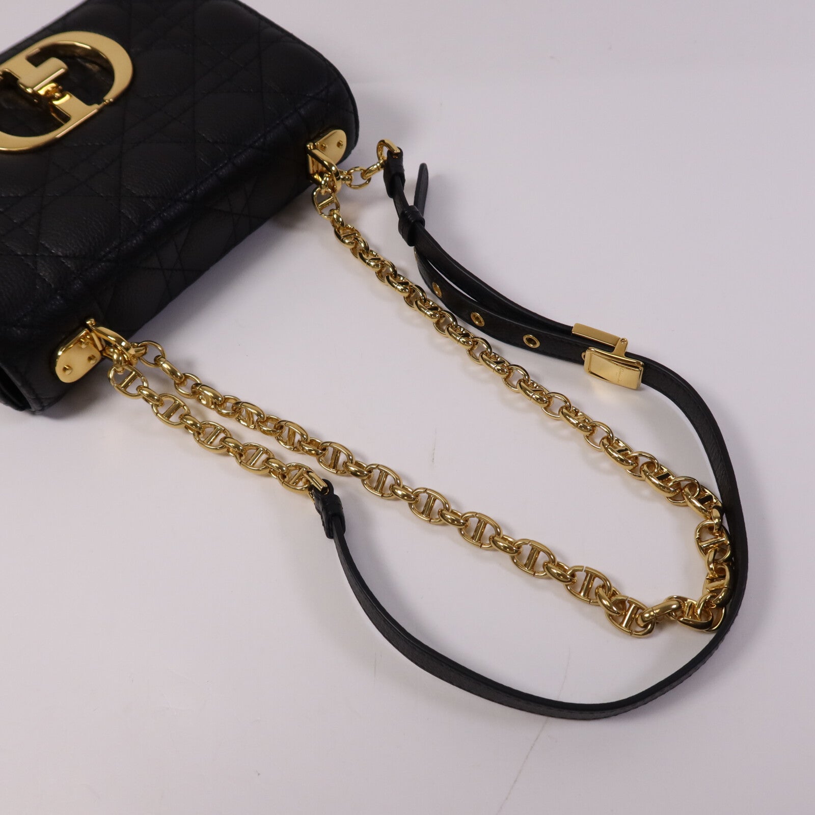 Dior 牛皮皮革Small Caro Bag金扣鏈帶肩背袋