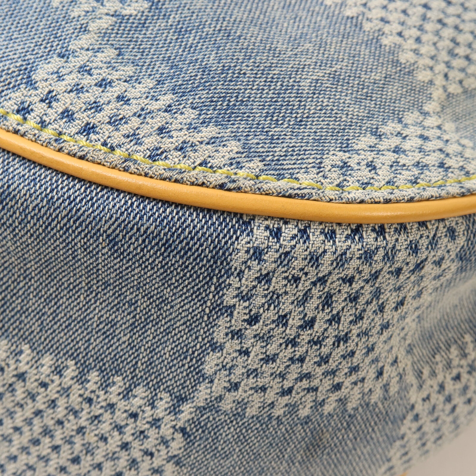 LOUIS VUITTON Damier Denim Montsouris Messenger MM肩背袋