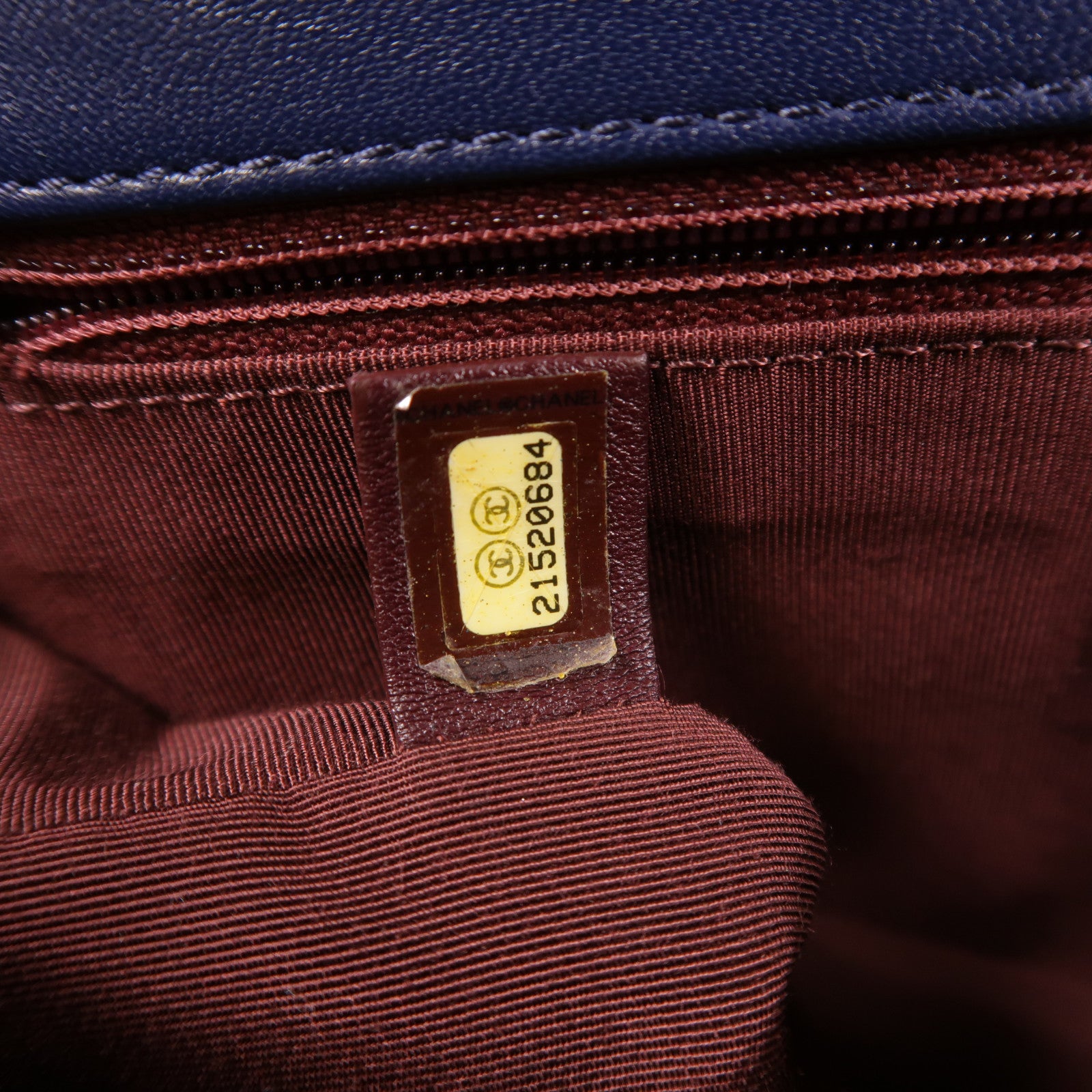 CHANEL 牛皮皮革Chain Shoulder金扣鏈帶肩背袋