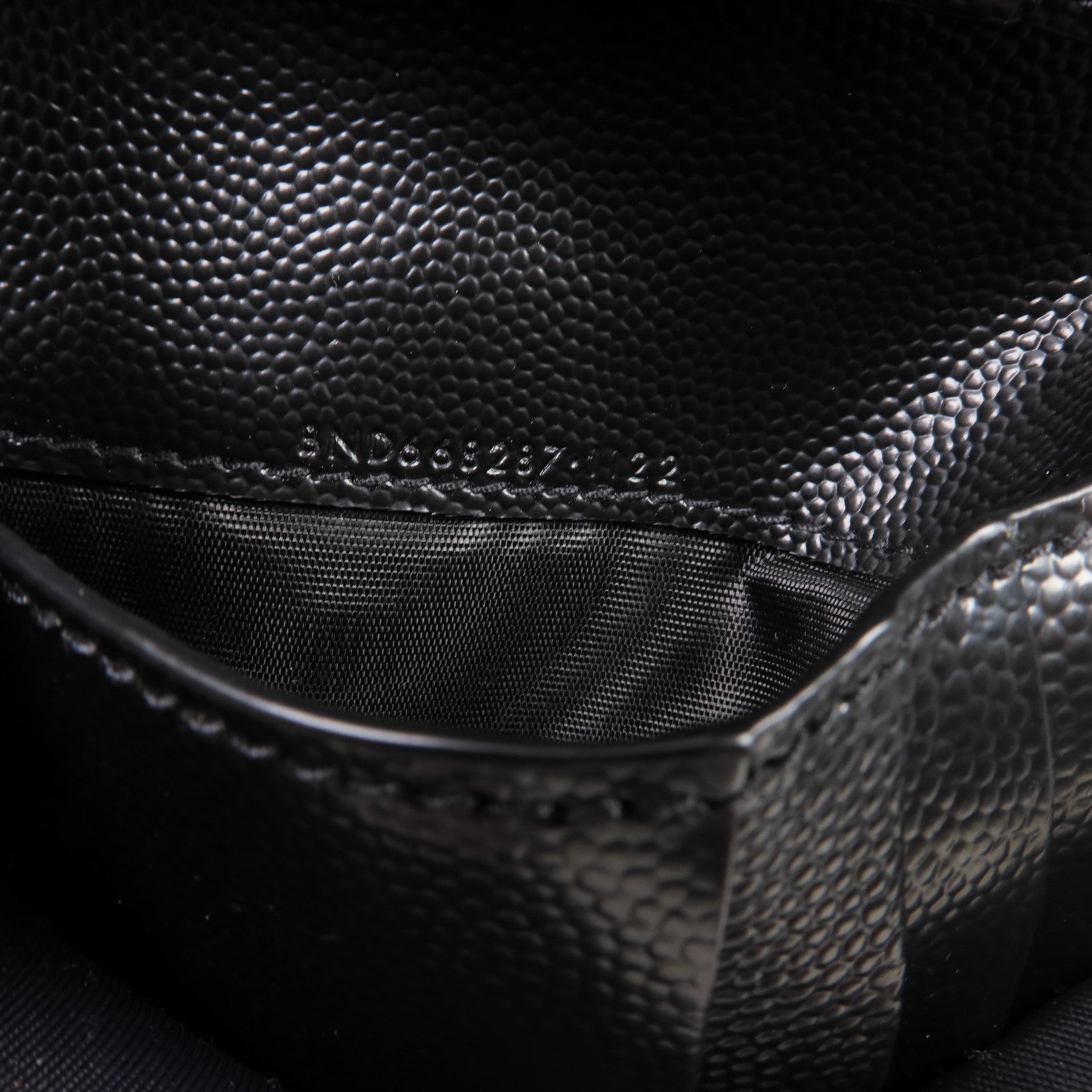 SAINT LAURENT 牛皮皮革Wallet銀扣錢包