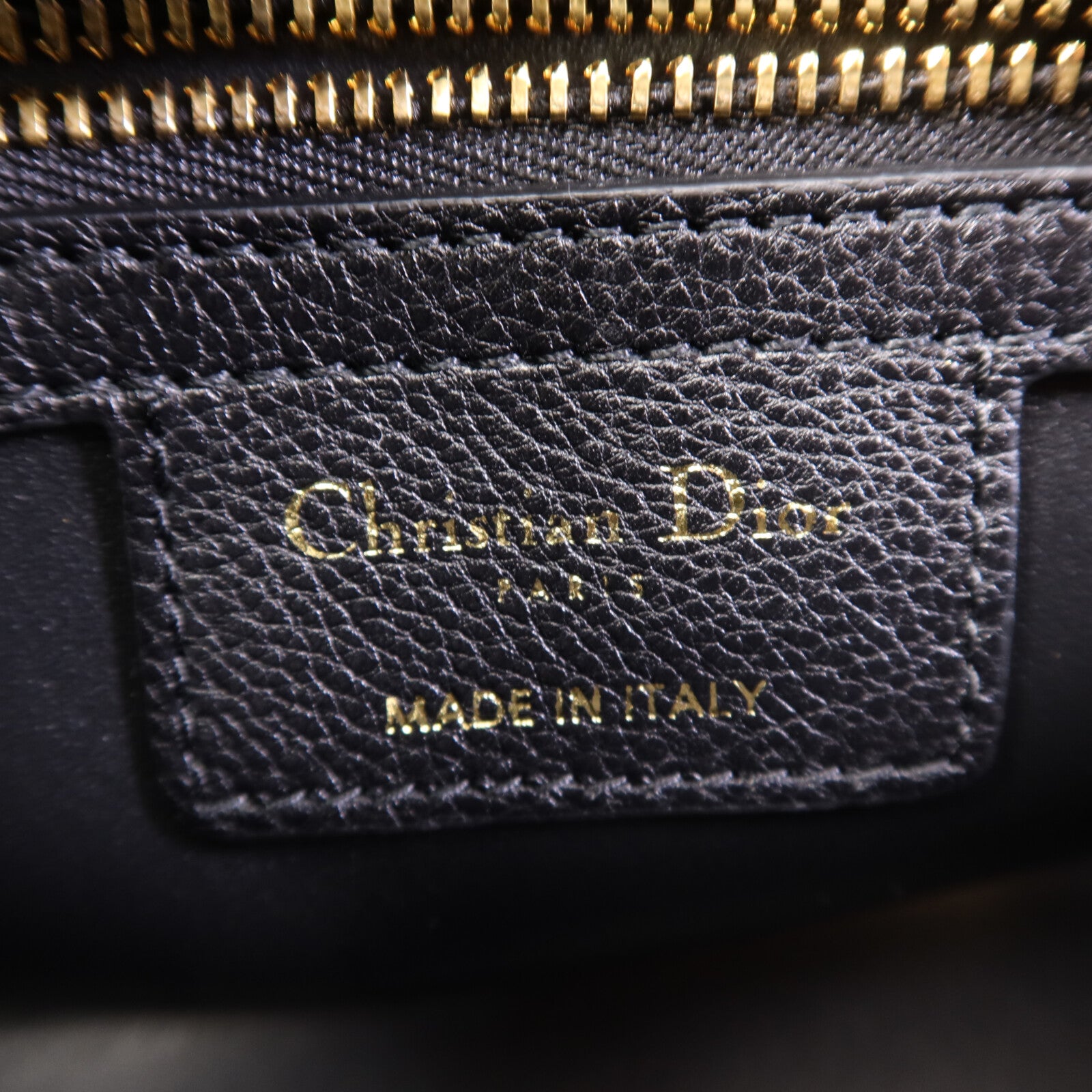 Dior 牛皮皮革Small Caro Bag金扣鏈帶肩背袋
