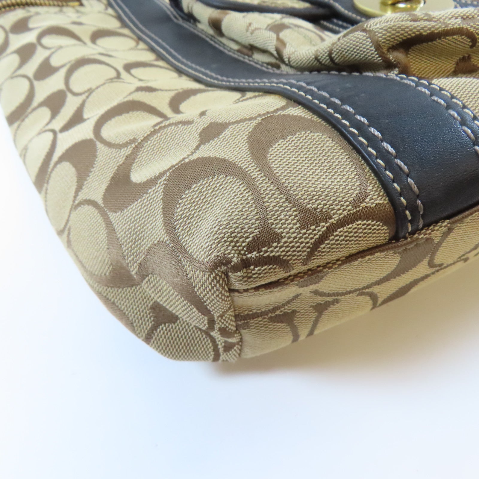 COACH 【激減優惠】帆布Shoulder Bag金扣肩背袋啡色