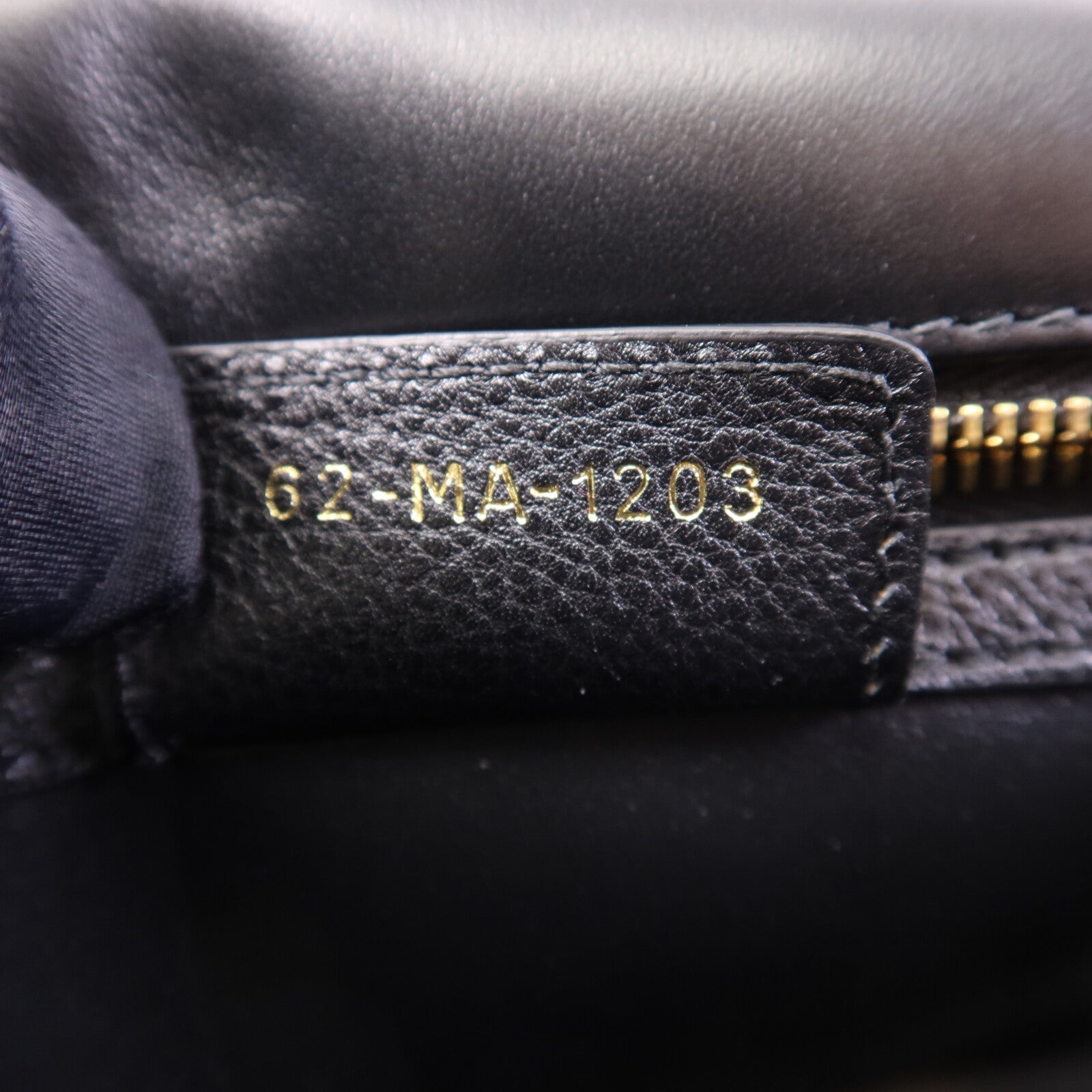 Dior 牛皮皮革Small Caro Bag金扣鏈帶肩背袋