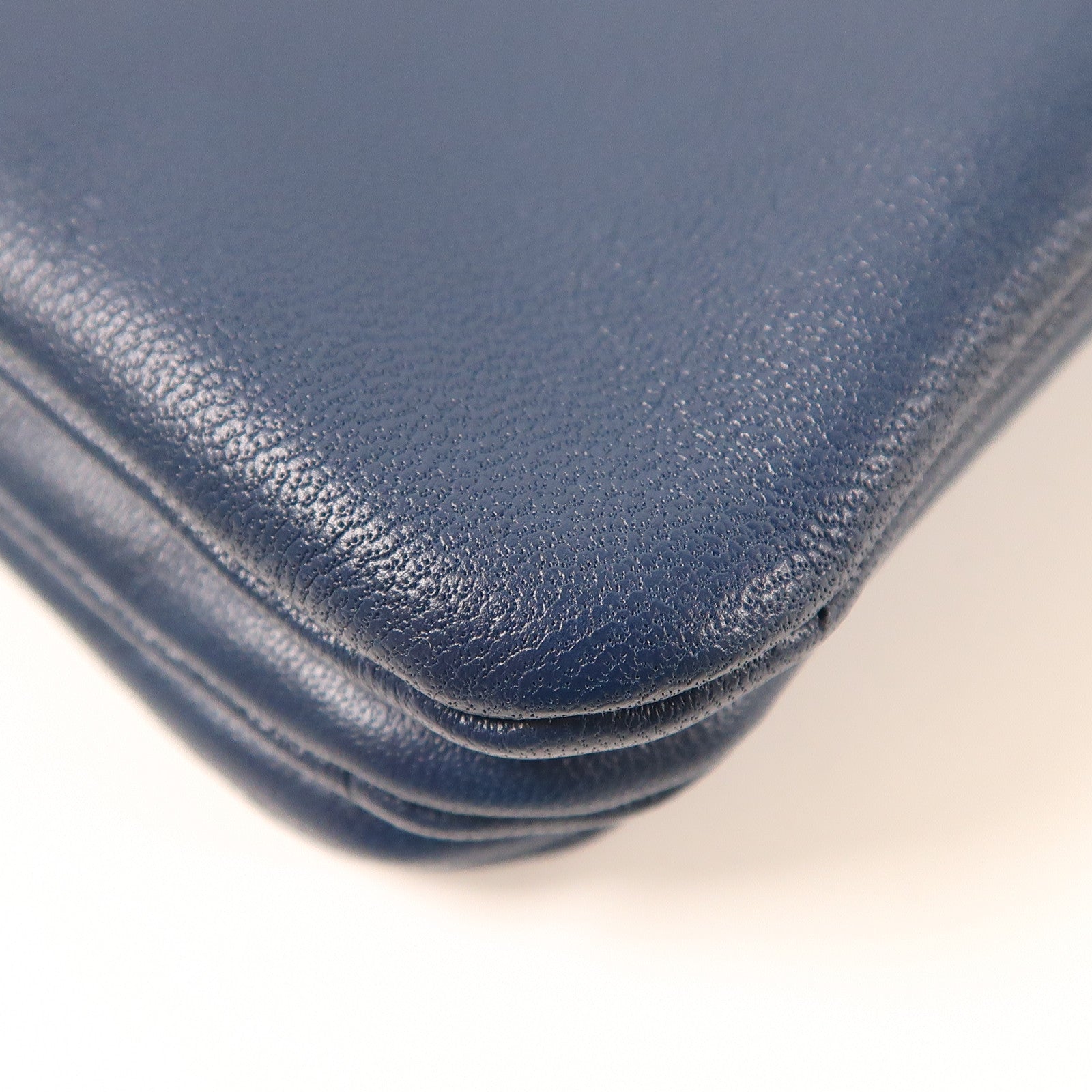 CELINE 羊皮皮革Trio金扣肩背袋