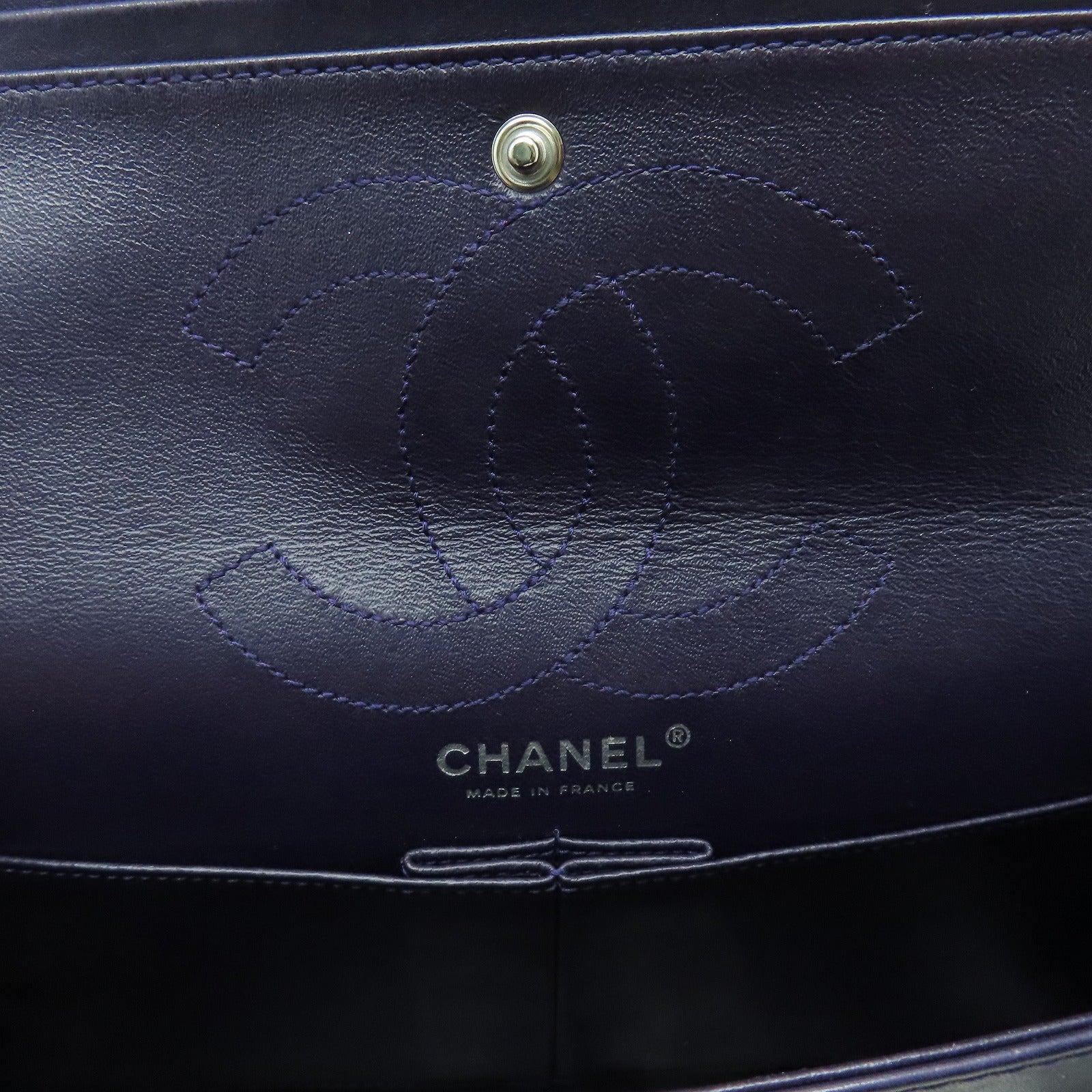 CHANEL **【清倉大減價】菱格漆皮皮革2.55銀扣鏈帶肩背袋紫色