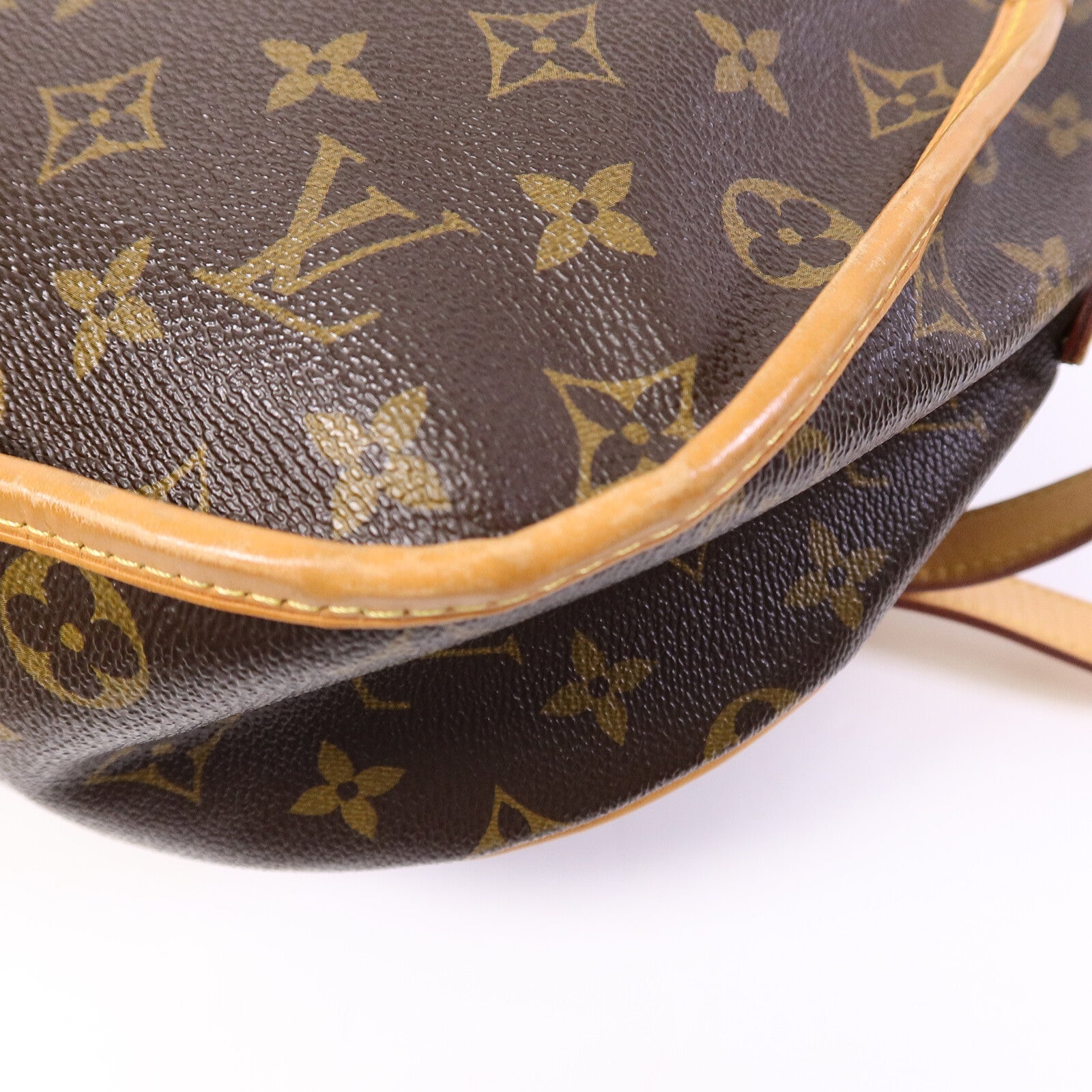 LOUIS VUITTON Monogram Menilmontant MM肩背袋