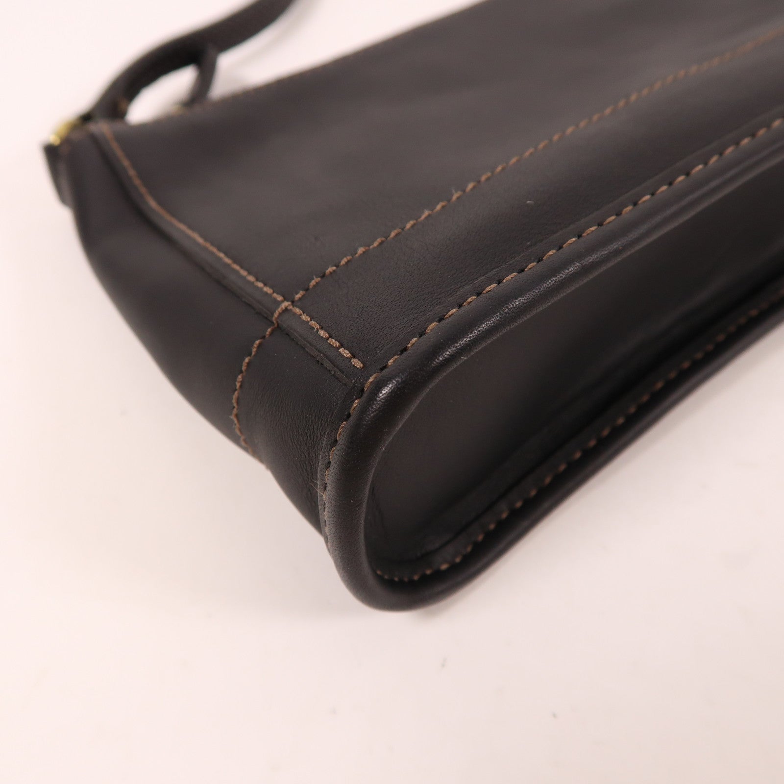 COACH 牛皮皮革Hand Bag金扣手挽袋