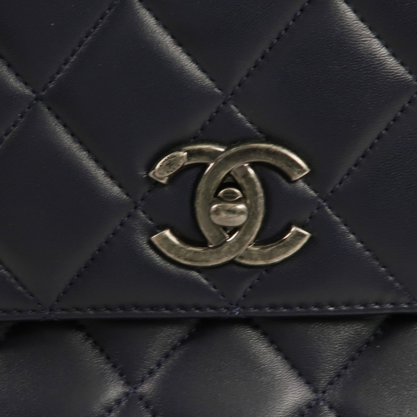 CHANEL 【激減優惠】羊皮皮革Trendy CC Large銀扣手挽肩背兩用袋
