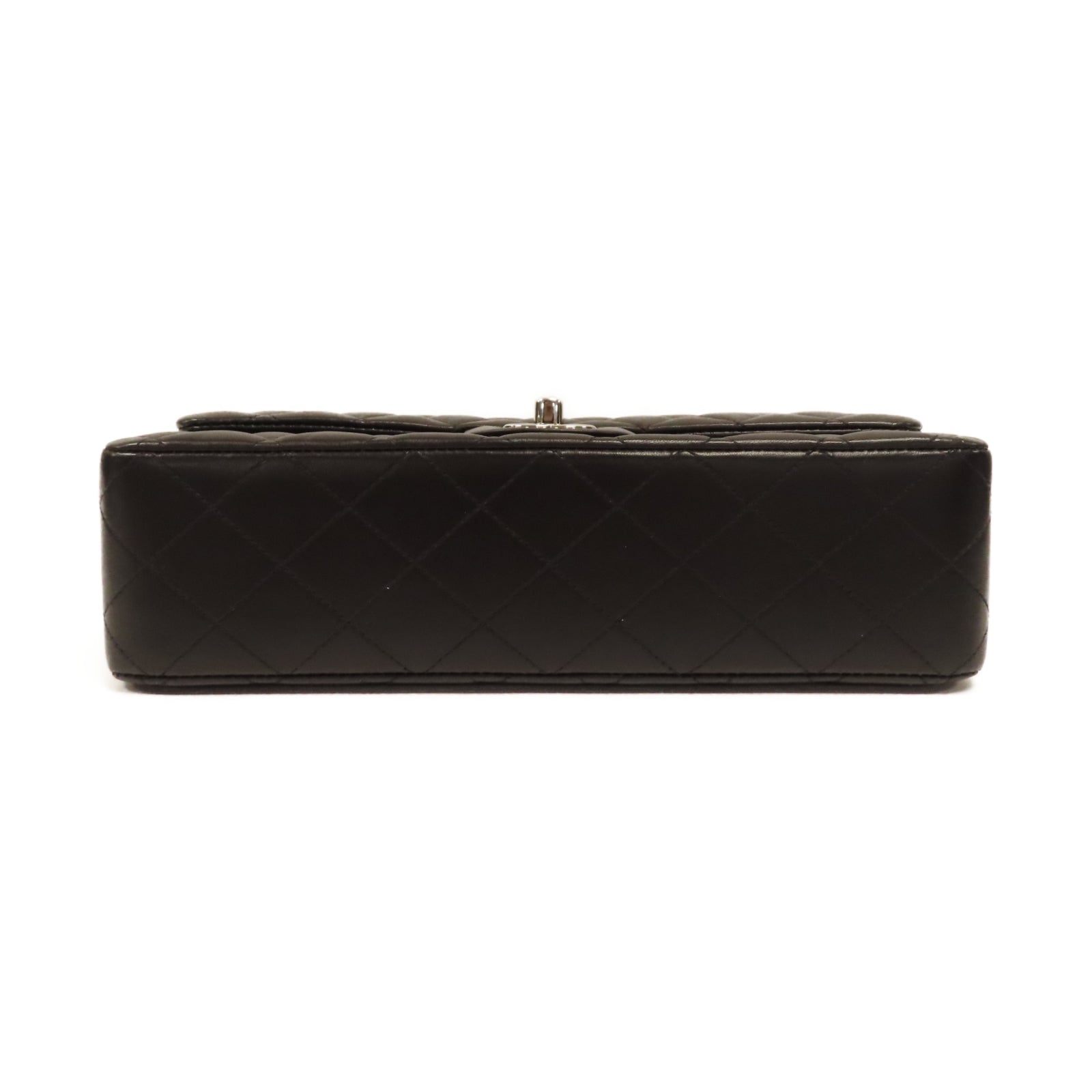 CHANEL 【激減優惠】菱格羊皮皮革Medium Classic Flap銀扣鏈帶肩背袋黑色