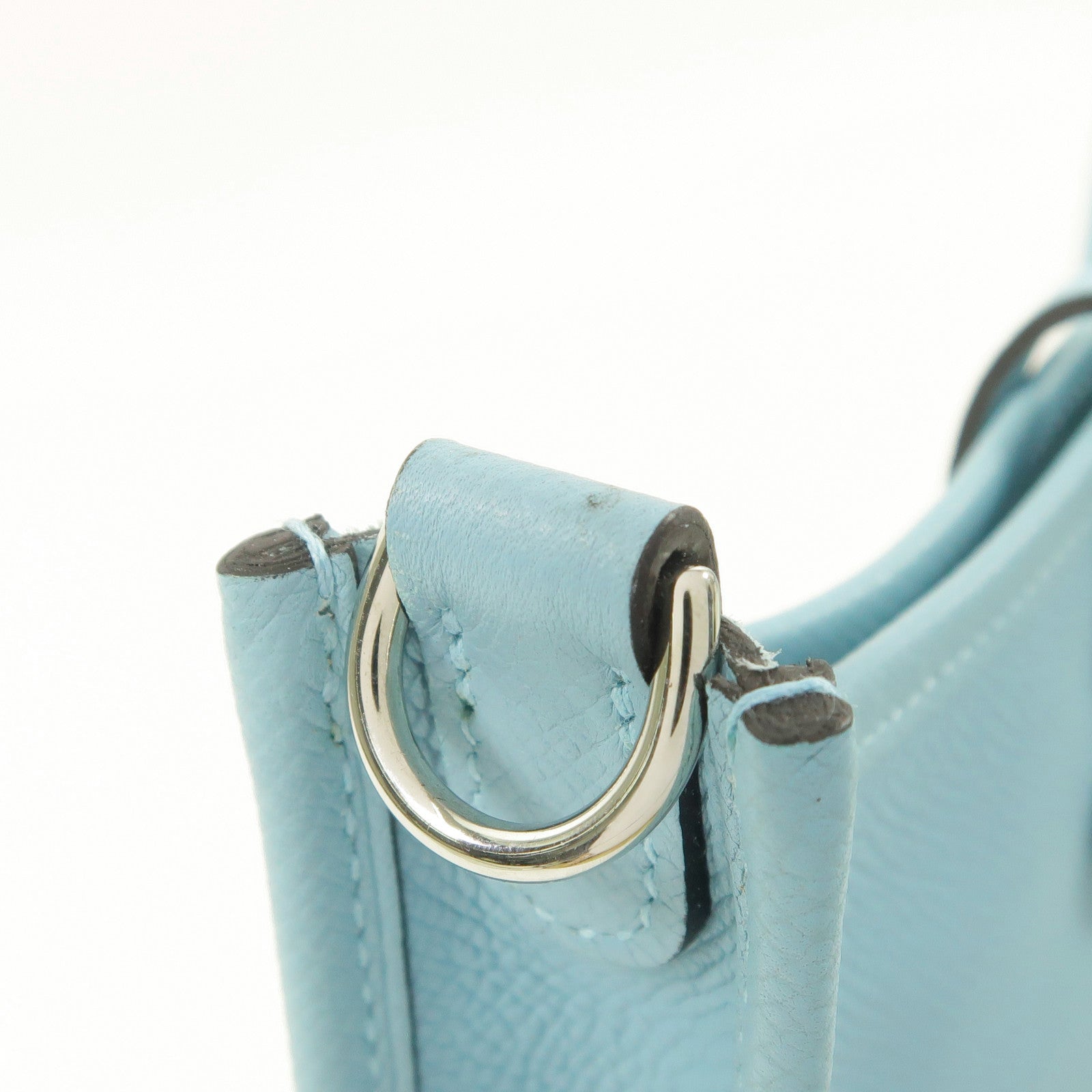 HERMES Epsom皮革Evelyne TPM銀扣肩背袋Bleu Atoll