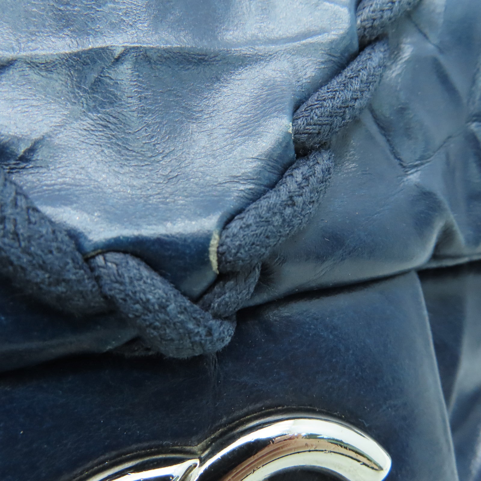 CHANEL 菱格牛皮皮革Ultra Stitch Flap Bag銀扣肩背袋藍色