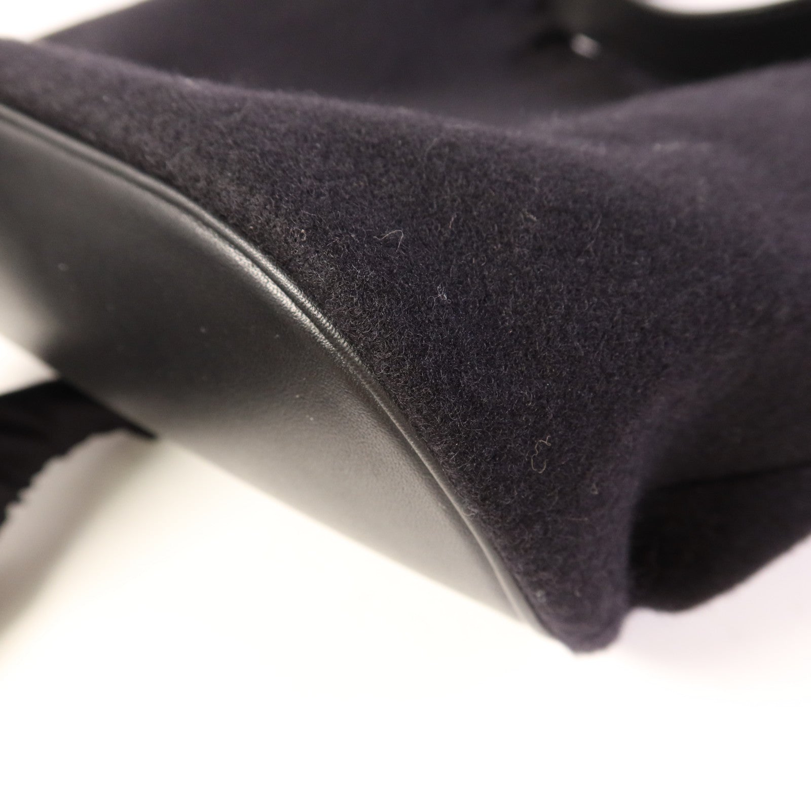 YVES SAINT LAURENT 繡氈/皮革Rive Gauche金扣肩背袋