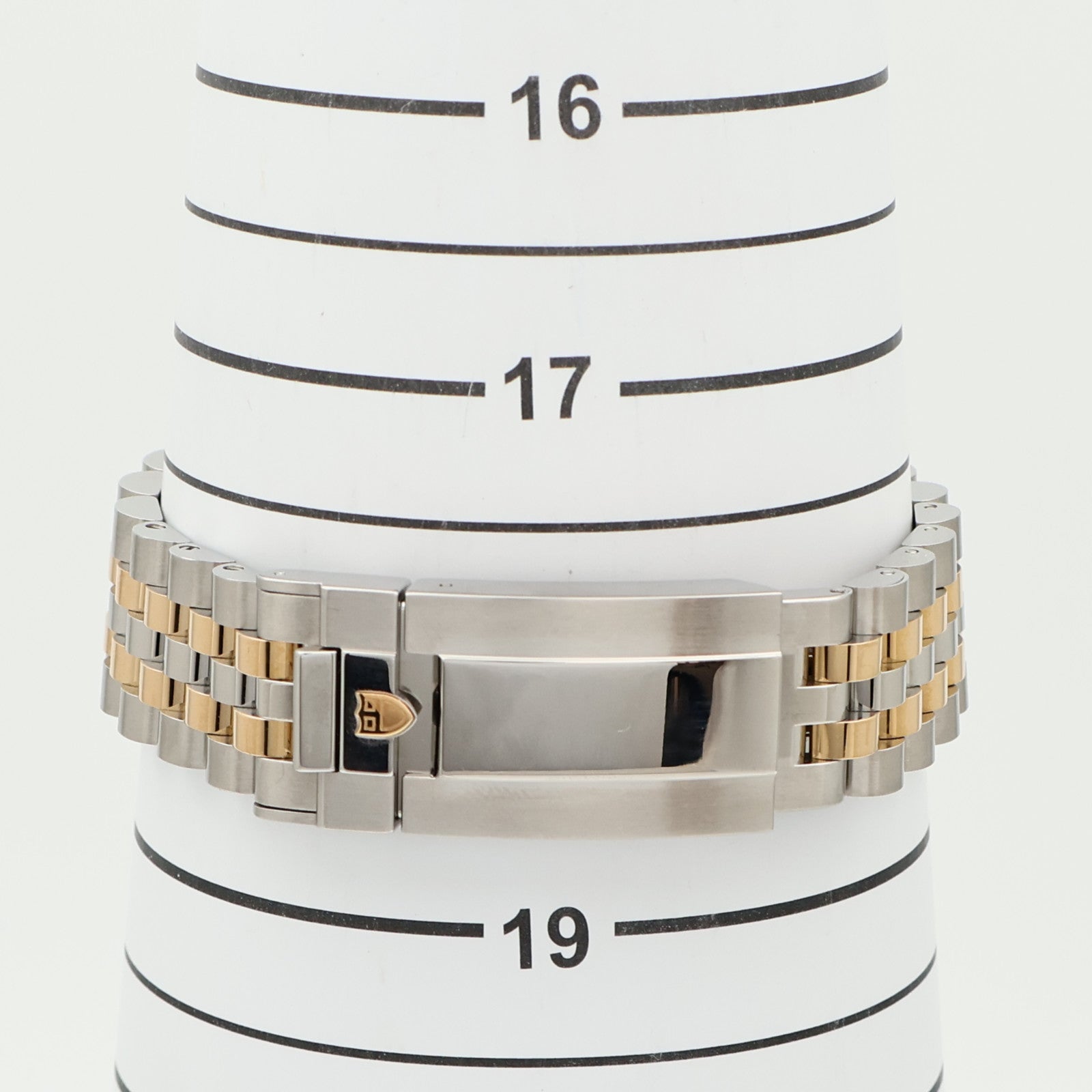 TUDOR Black Bay One 79643