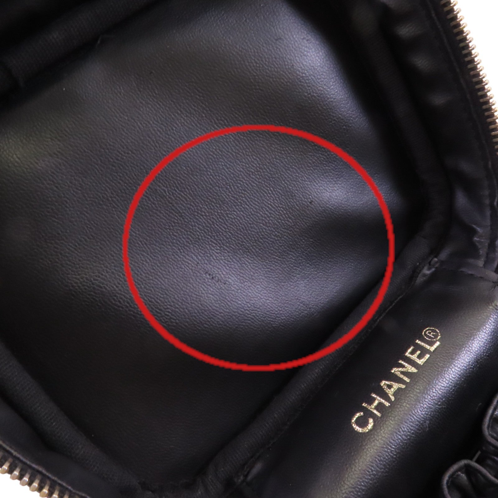 CHANEL 【激減優惠】牛皮皮革Vintage Vanity Case金扣手挽袋