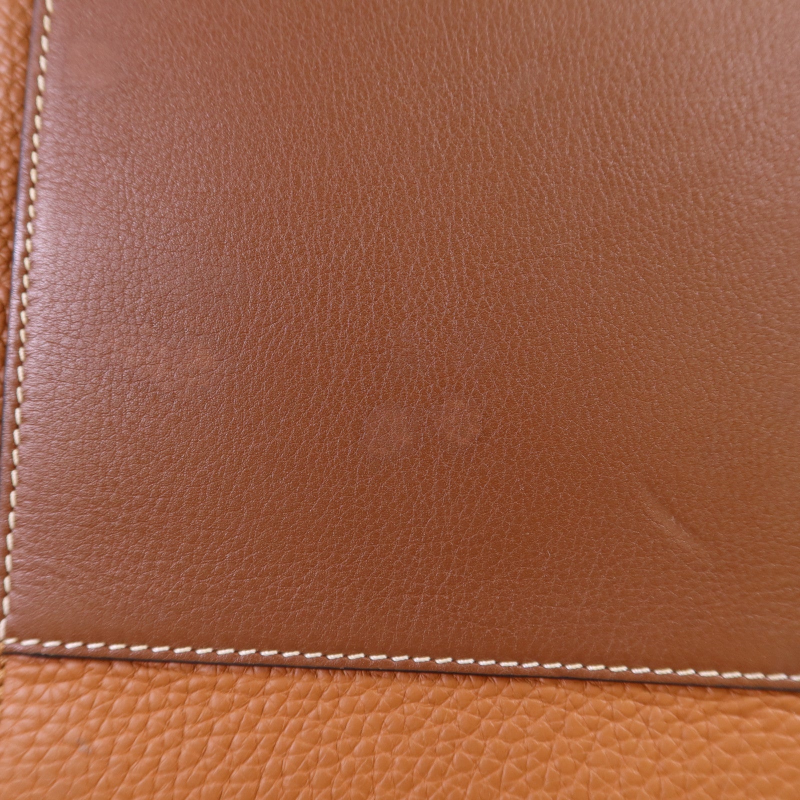 LOEWE 牛皮皮革Hammock Small金扣肩背袋