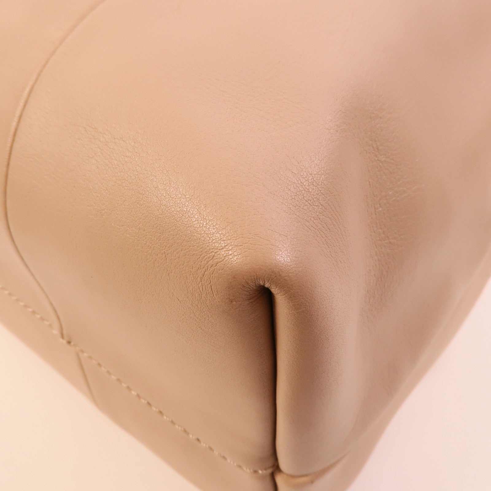 LANCEL 牛皮皮革Handbag手挽袋