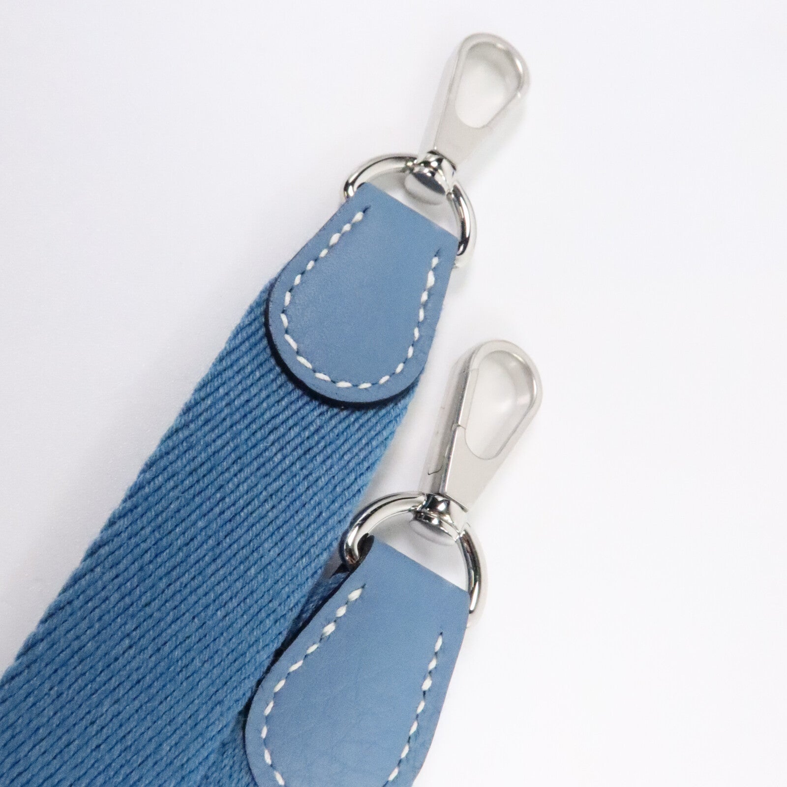 HERMES Clemence皮革Evelyne TPM肩背袋New Blue Jean