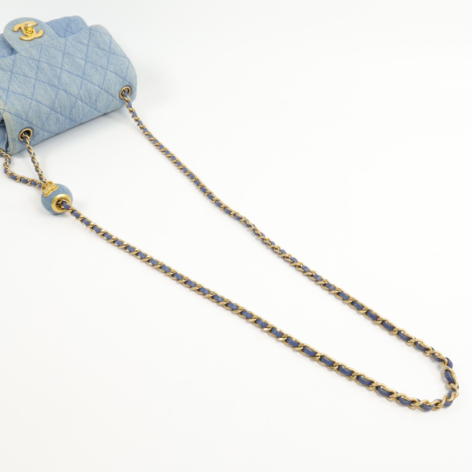 CHANEL 牛仔布Classic 17 Gold Ball鏈帶肩背袋