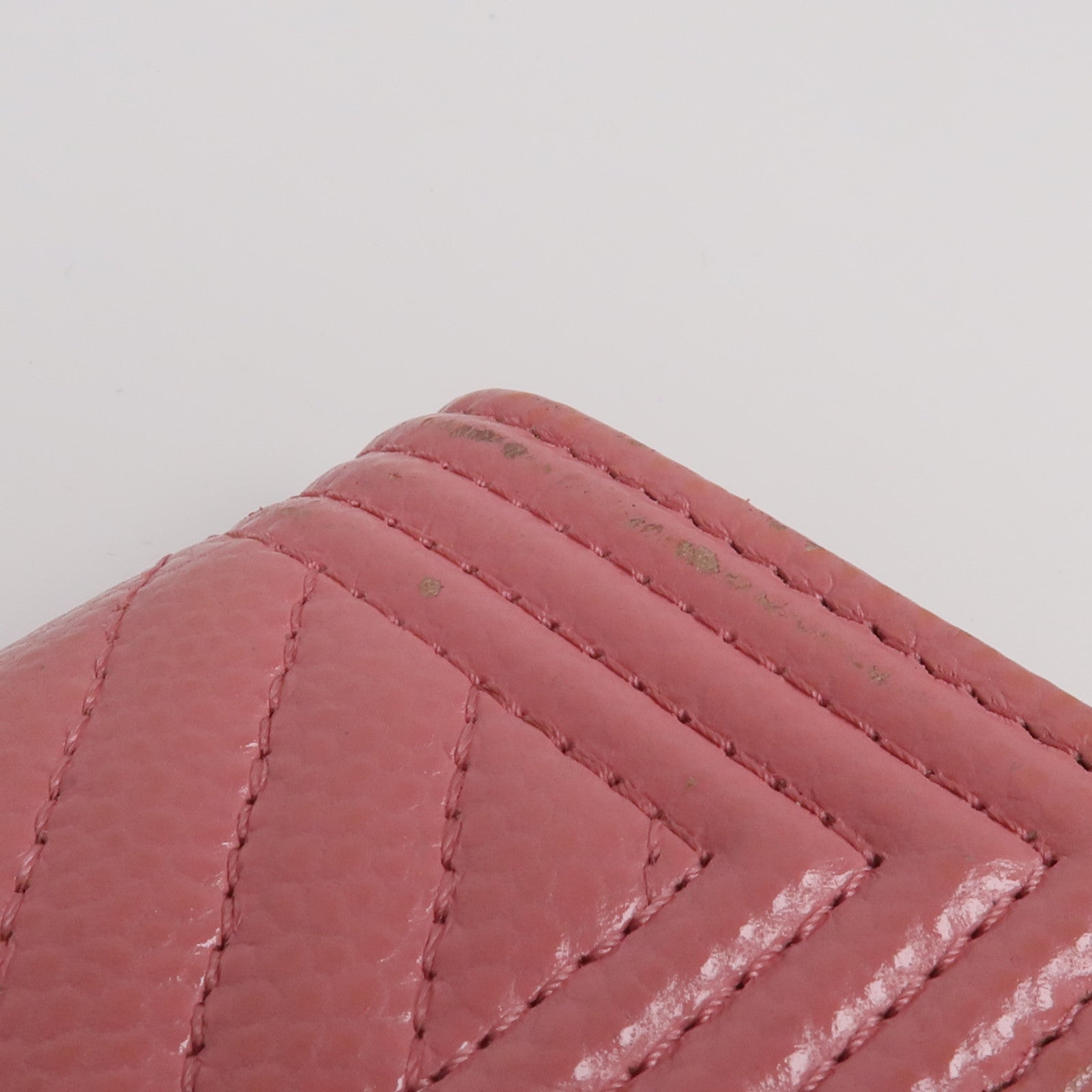 CHANEL 牛皮皮革Boy Card Case銀扣卡片套