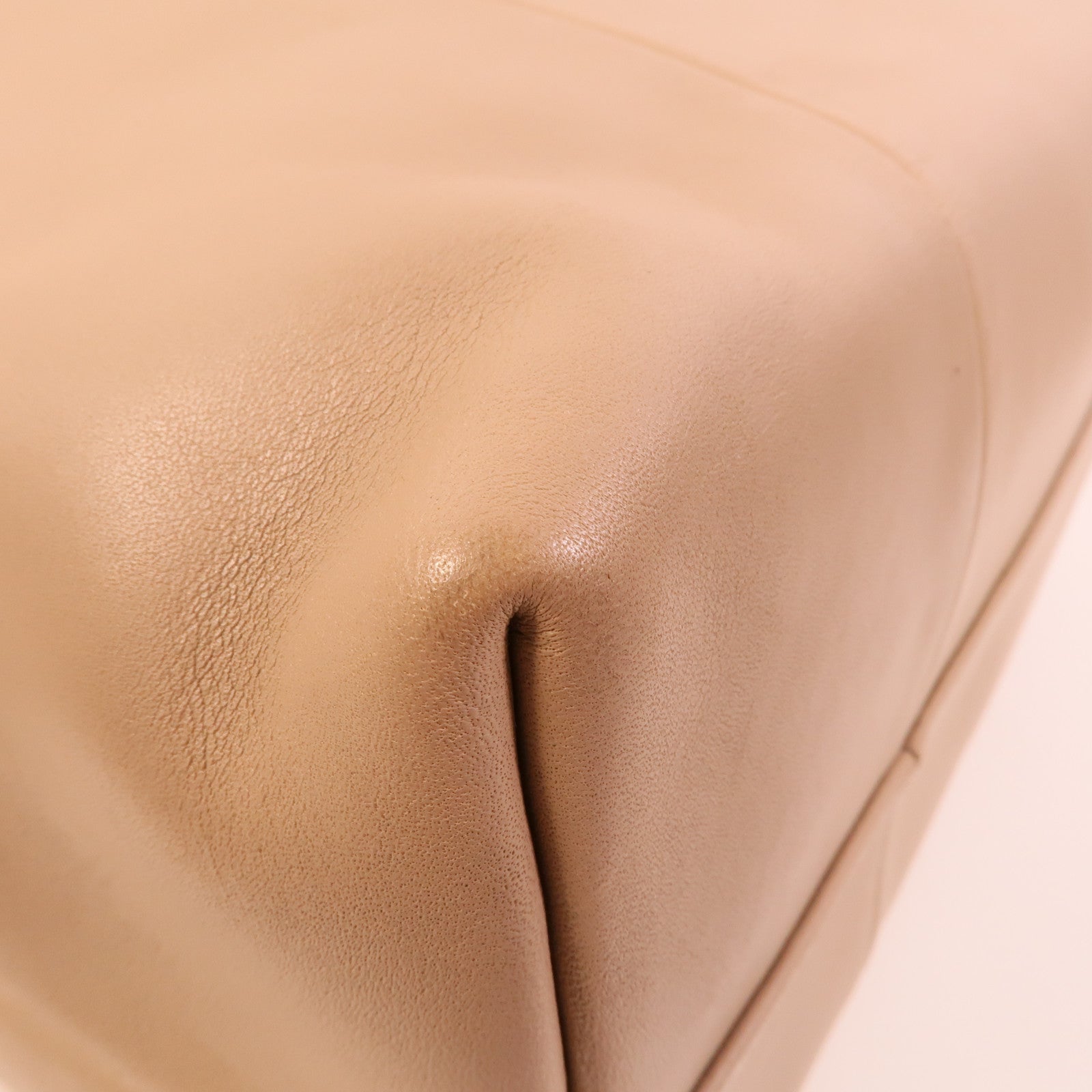 LANCEL 牛皮皮革Handbag手挽袋