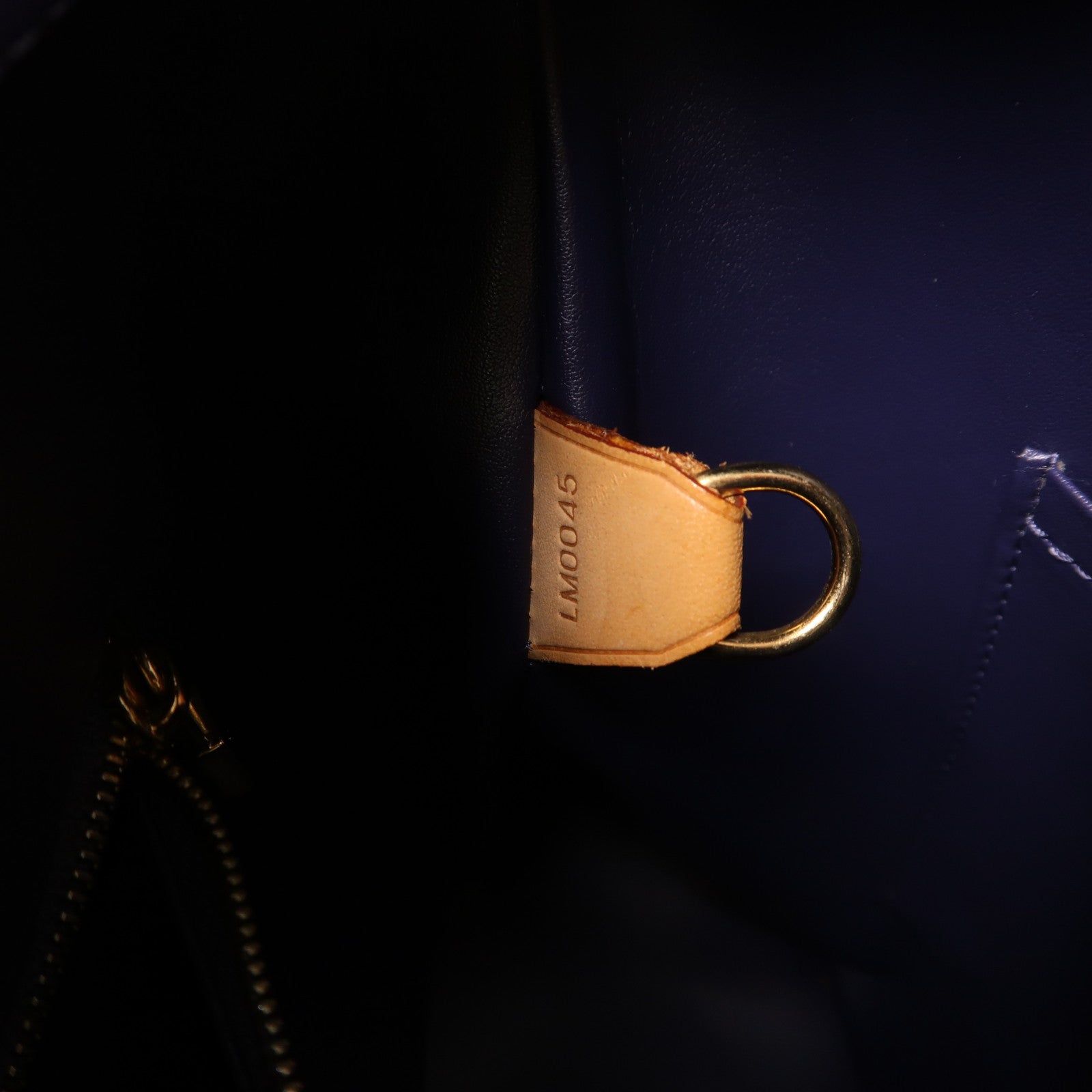 LOUIS VUITTON Monogram Vernis Houston金扣手挽袋紫色