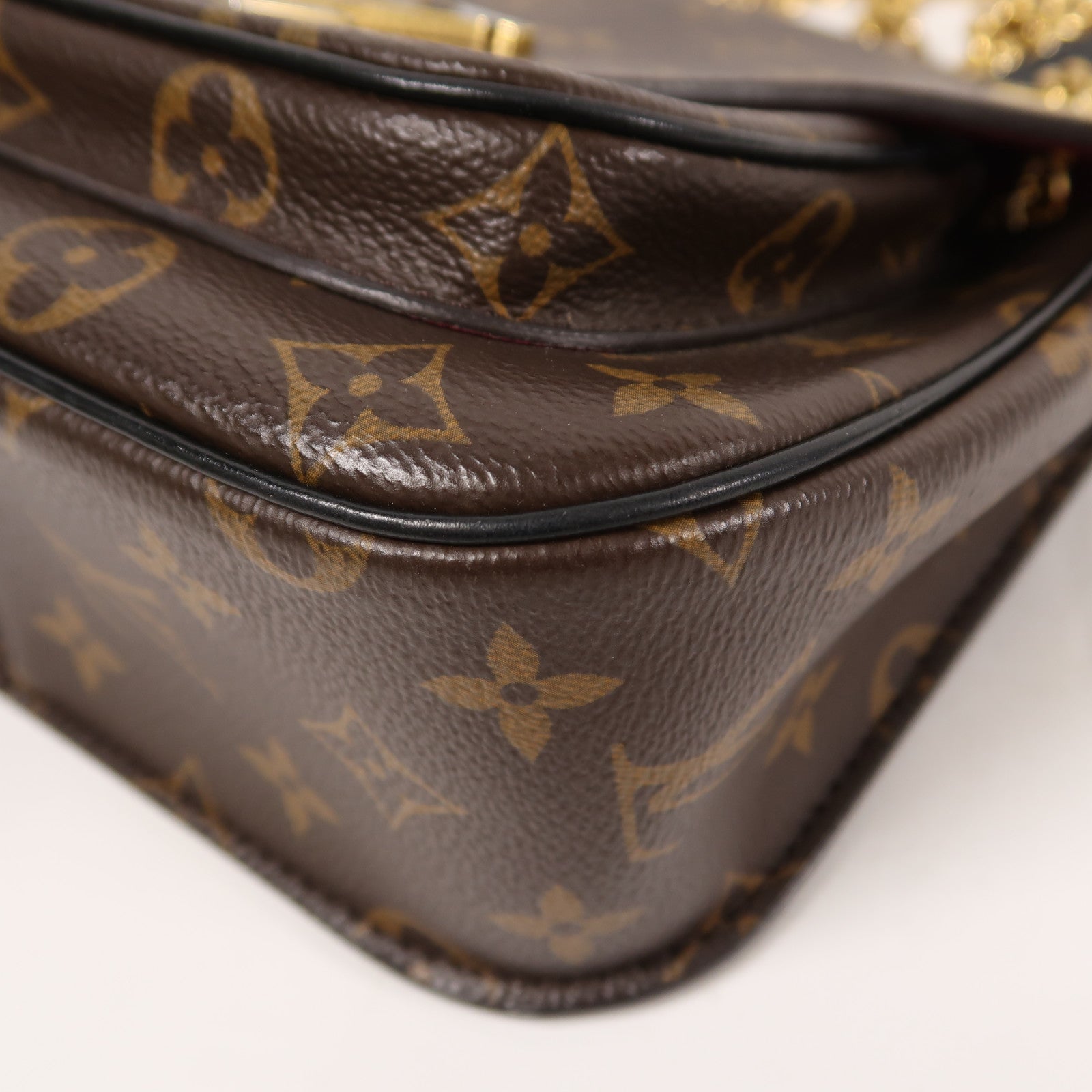 LOUIS VUITTON Monogram Passy金扣肩背袋