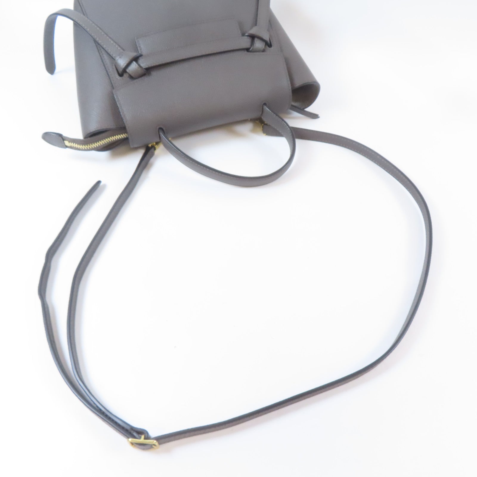 CELINE 牛皮皮革Nano Belt Bag金扣手挽肩背兩用袋灰色