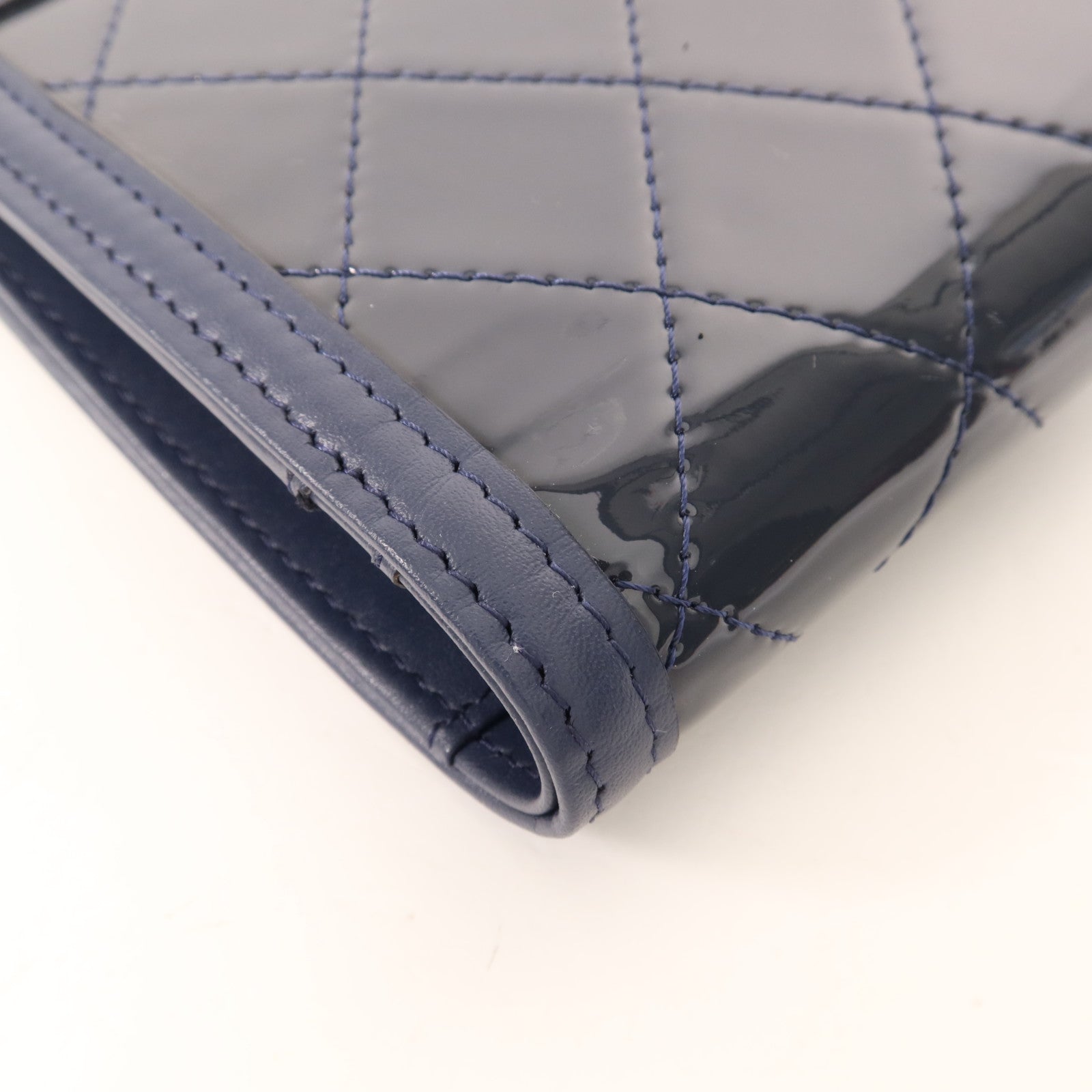 CHANEL 漆皮皮革/皮革Fold Wallet銀扣錢包