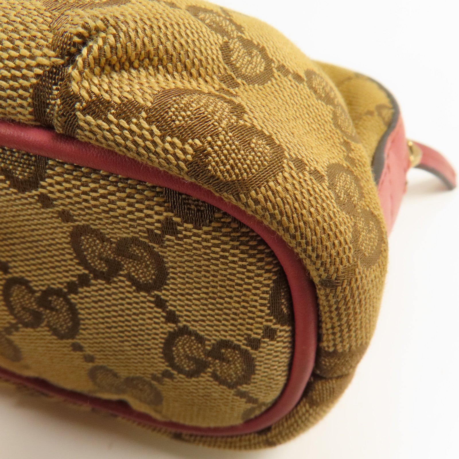 GUCCI 帆布Pouch金扣手拿包